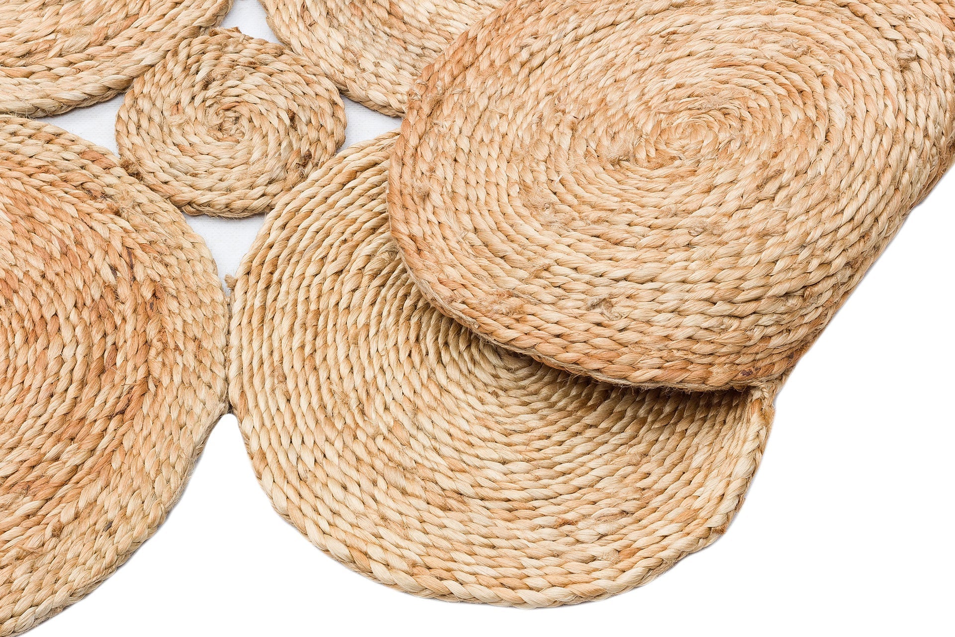 Modern Jute Rug – Hand Woven Natural Fiber Carpet | Soft Texture, Dust Free