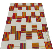 Teselya Cream Patchwork Wool Handmade Area Rug 2'7" x 5'0"
