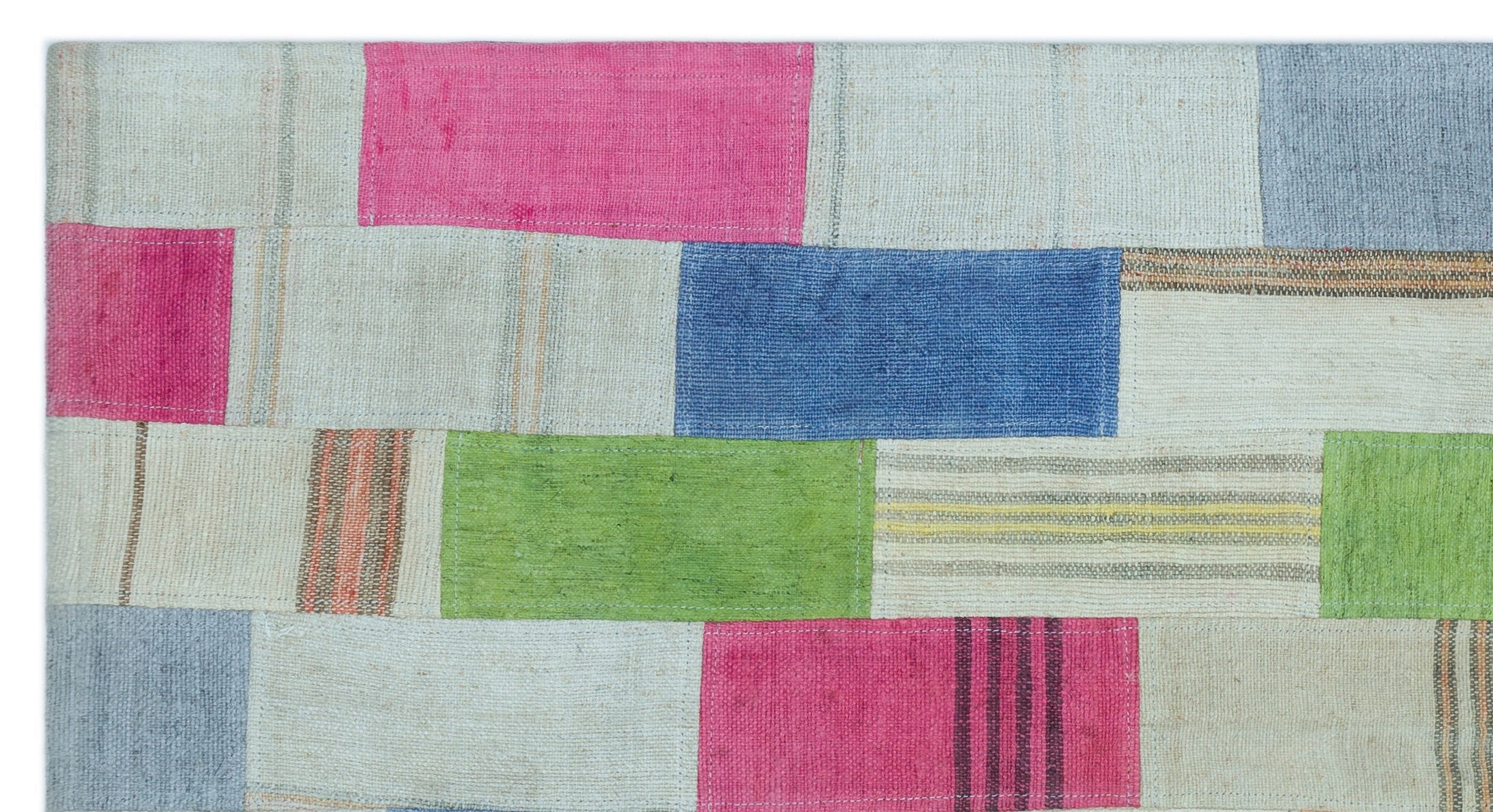 Teselya Cream Patchwork Wool Handmade Area Rug 2'9" x 5'1"
