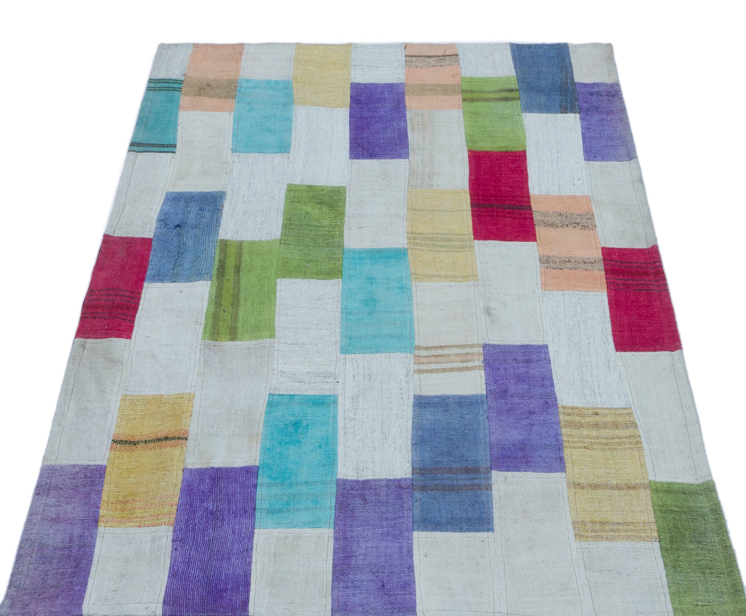 Teselya Beige Patchwork Wool Handmade Area Rug 3'0" x 4'7"