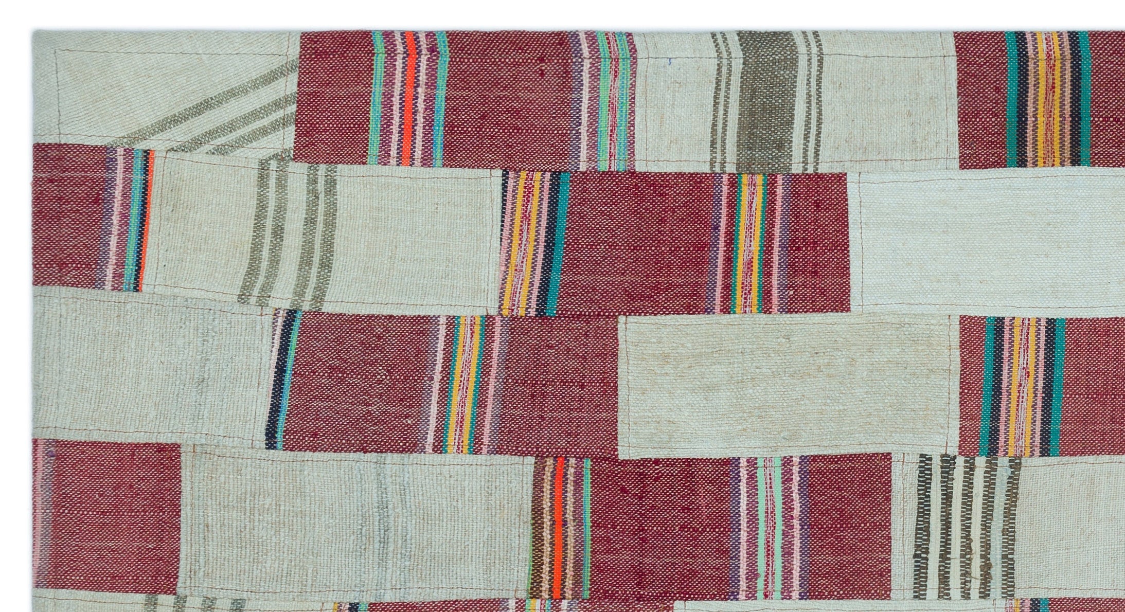 Teselya Beige Patchwork Wool Handmade Area Rug 2'9" x 5'1"