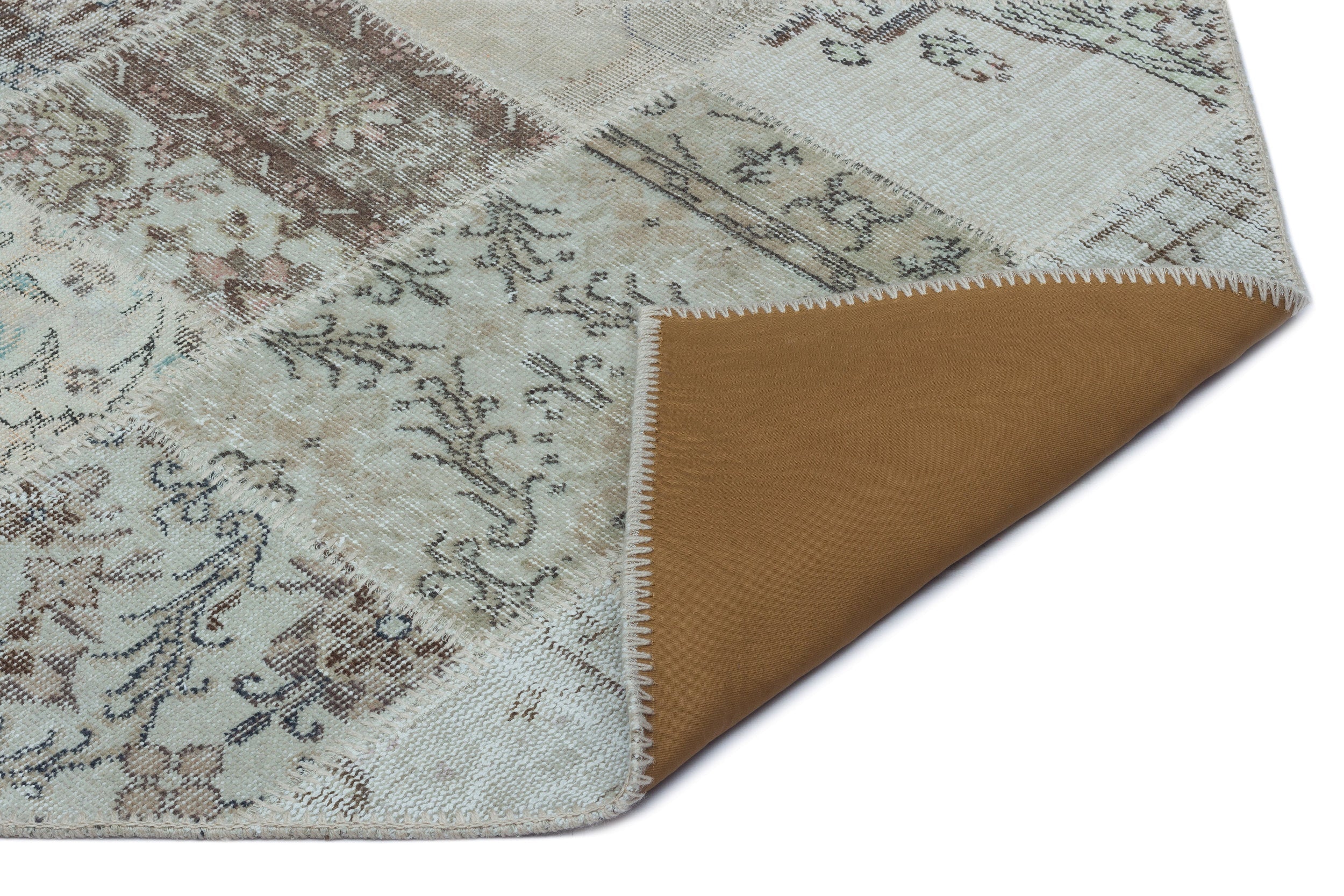 Iskece 24693 Beige Patchwork Wool Handmade Area Rug 2'7" x 4'11"