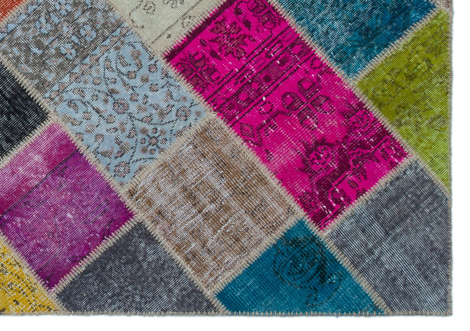 Iskece 24931 Beige Patchwork Wool Handmade Area Rug 5'3" x 7'7"