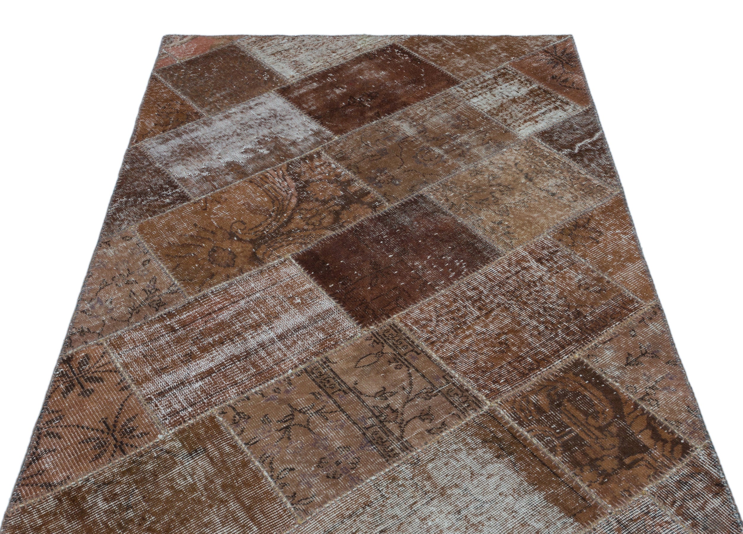 Iskece 25106 Brown Patchwork Wool Handmade Area Rug 3'11" x 5'11"