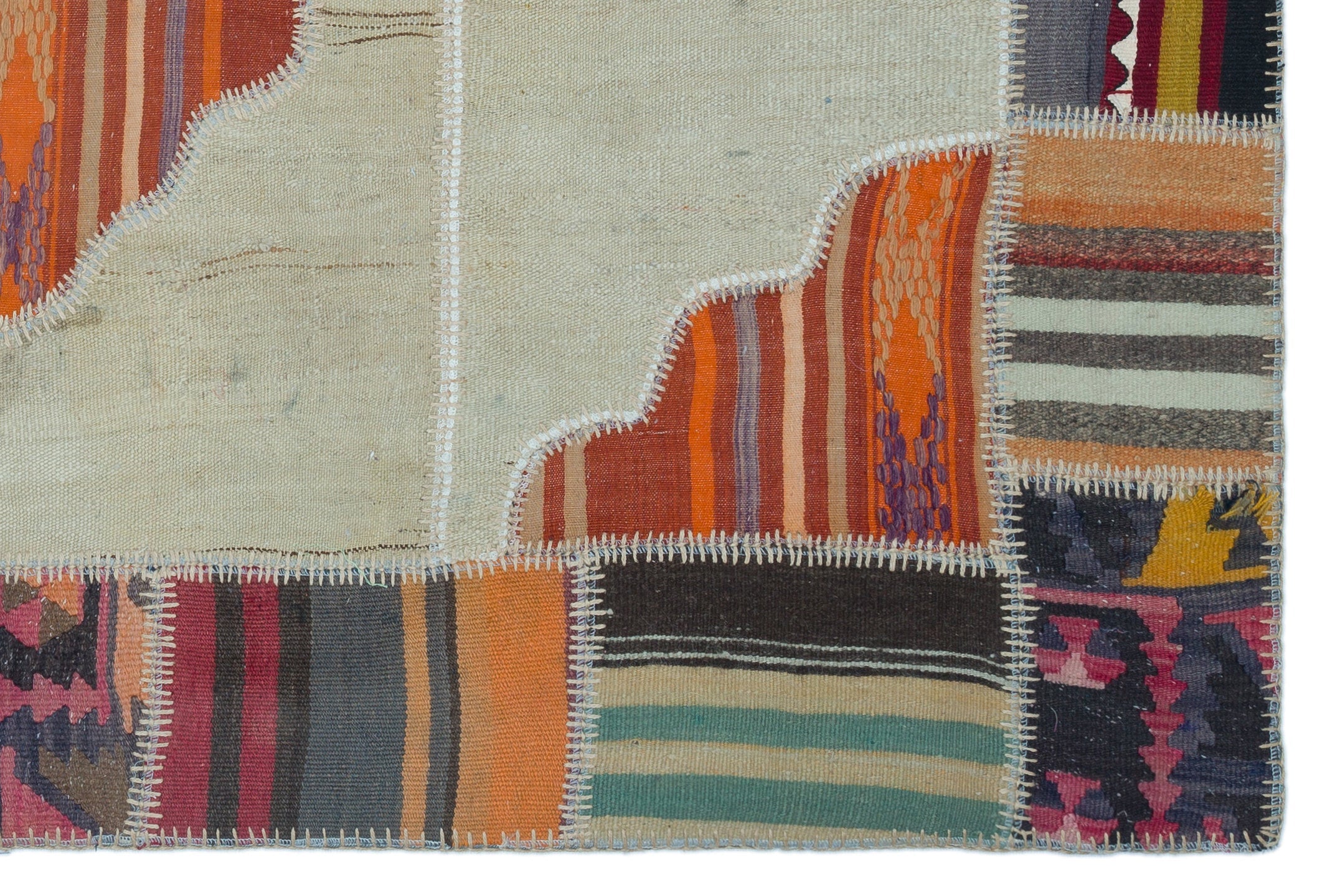 Teselya Beige Vintage Wool Handmade Area Rug 3'11" x 5'11"