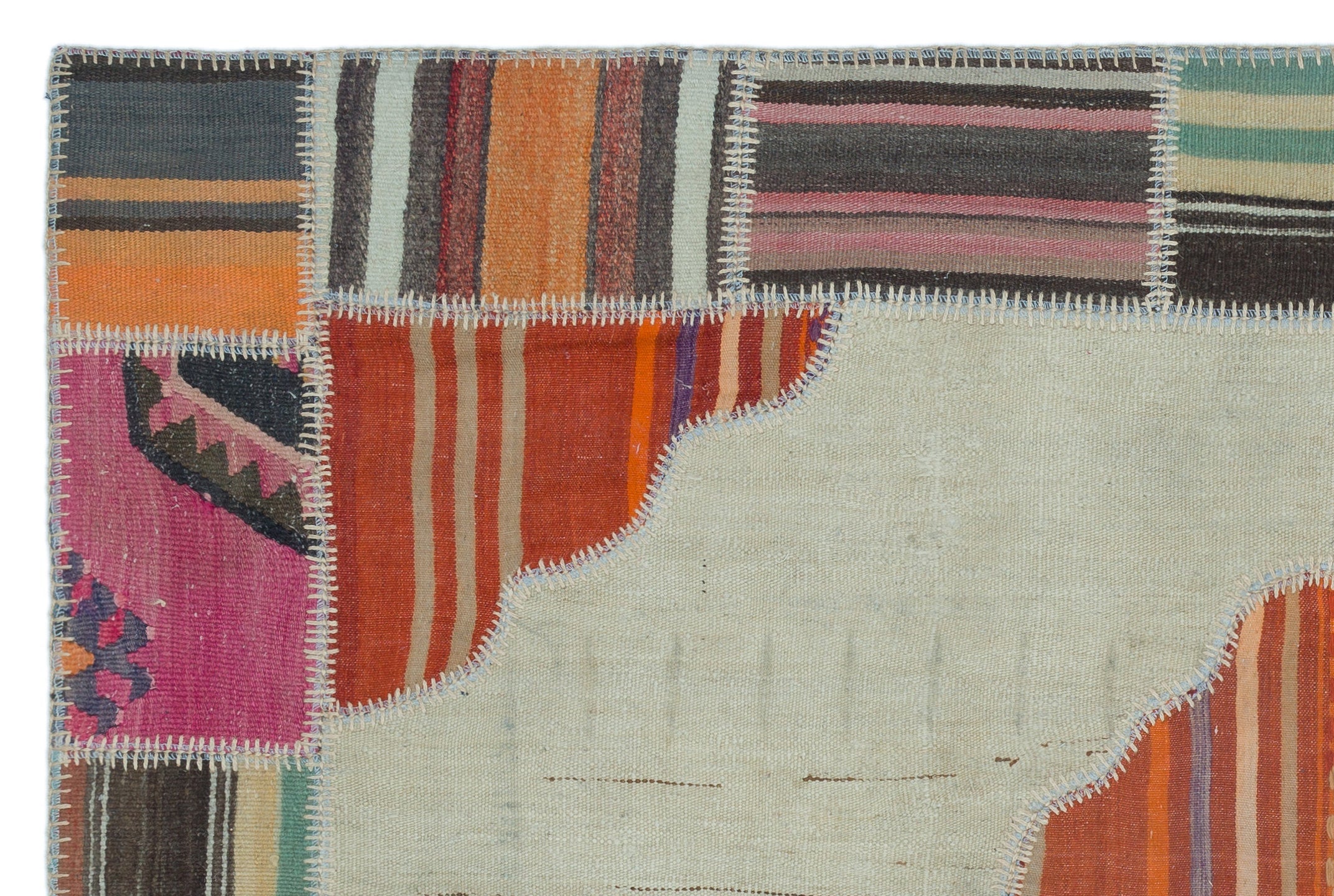 Teselya Beige Vintage Wool Handmade Area Rug 3'11" x 5'11"