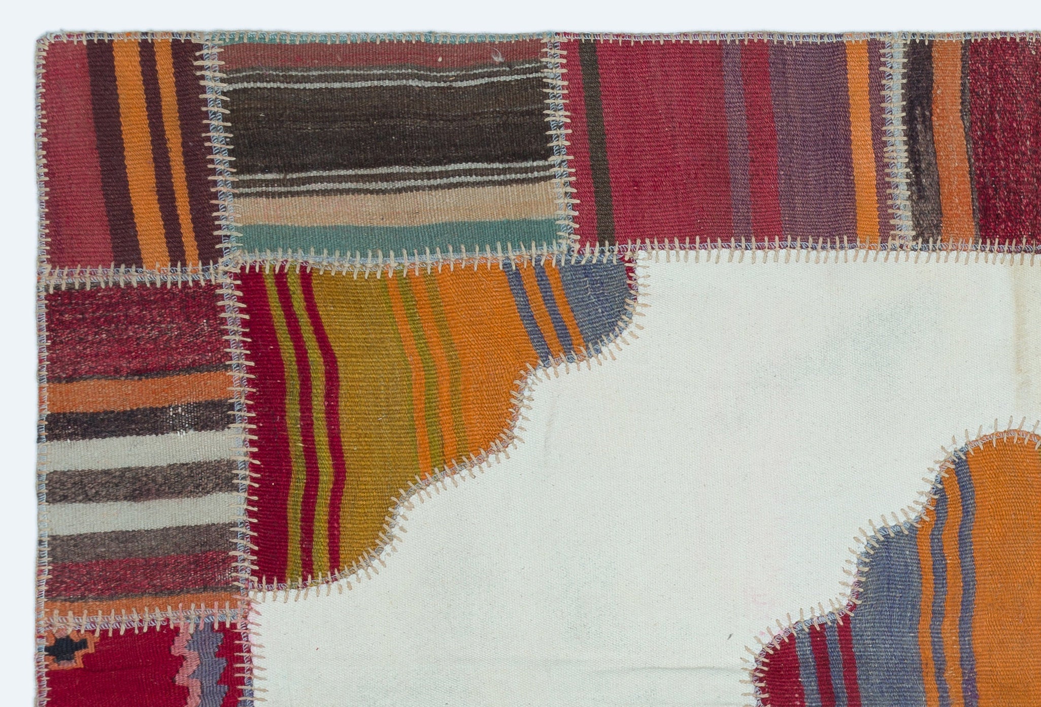 Teselya Beige Vintage Wool Handmade Area Rug 3'10" x 5'10"