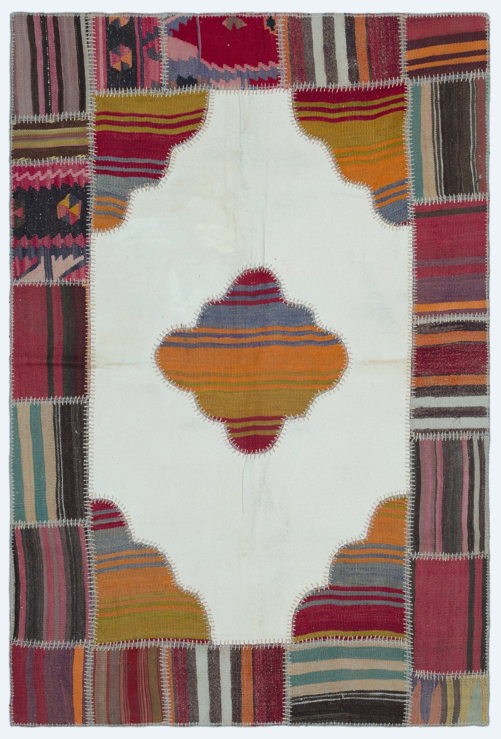 Teselya Beige Vintage Wool Handmade Area Rug 3'10" x 5'10"
