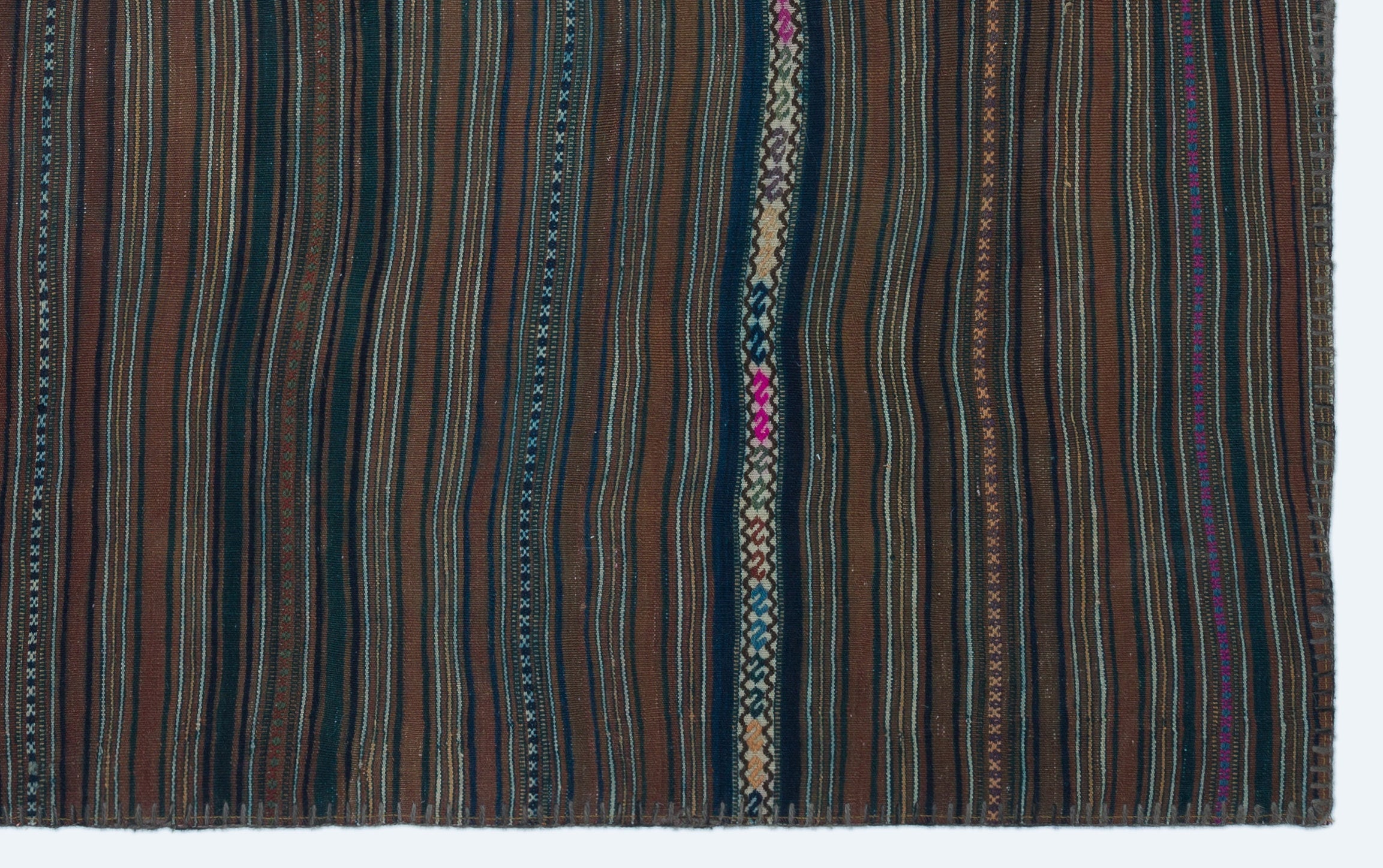 Teselya Brown Vintage Wool Handmade Area Rug 3'11" x 6'5"