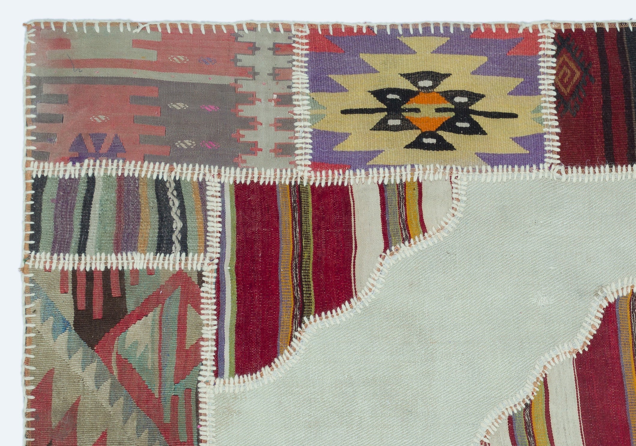 Teselya Beige Vintage Wool Handmade Area Rug 4'1" x 5'11"