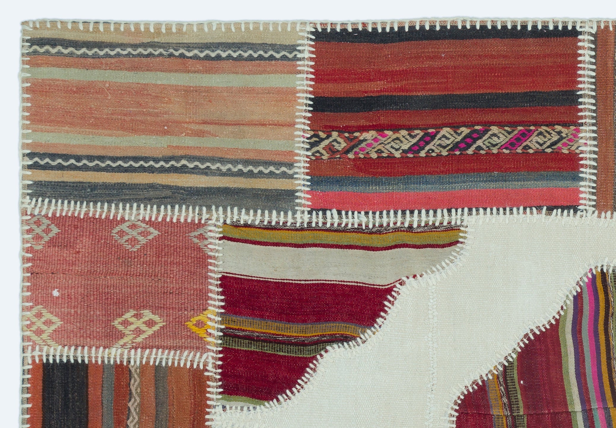 Teselya 25158 Multy Vintage Wool Handmade Area Rug 3'11" x 5'9"