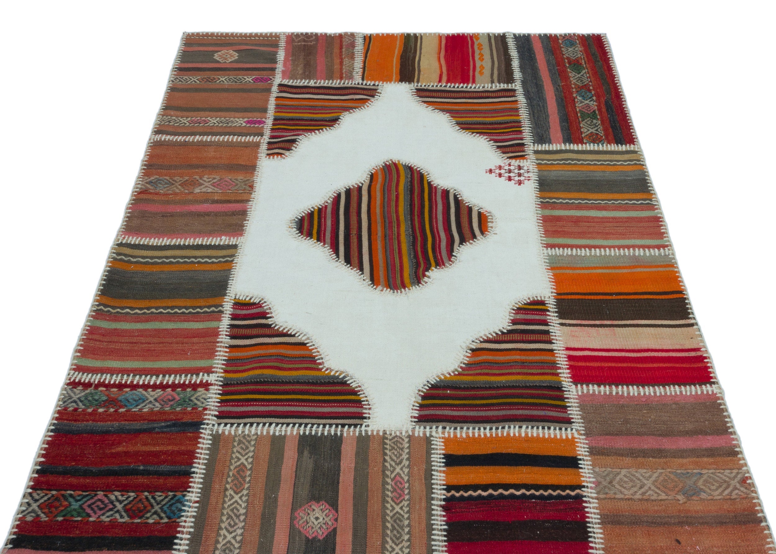 Teselya Beige Vintage Wool Handmade Area Rug 4'2" x 6'0"