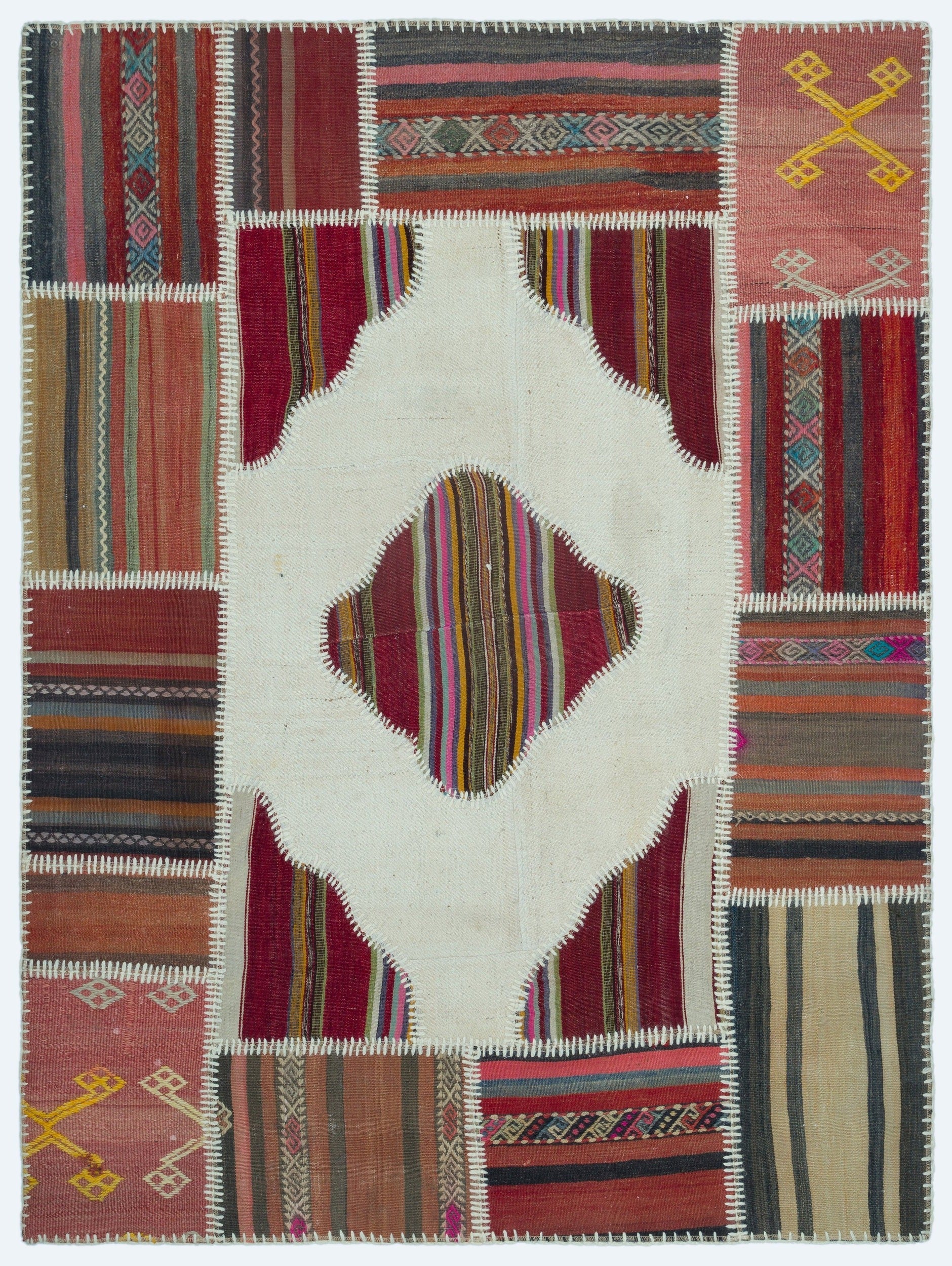 Teselya Beige Vintage Wool Handmade Area Rug 4'4" x 5'10"