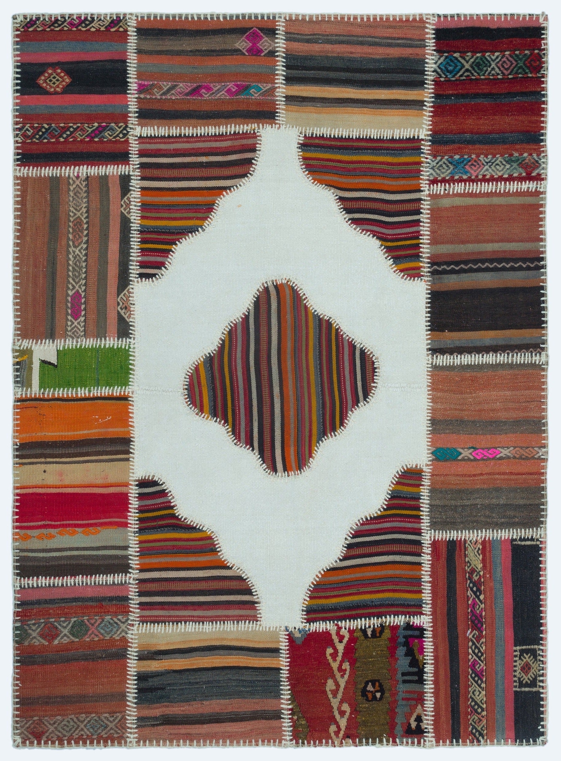 Teselya Beige Vintage Wool Handmade Area Rug 4'3" x 5'10"