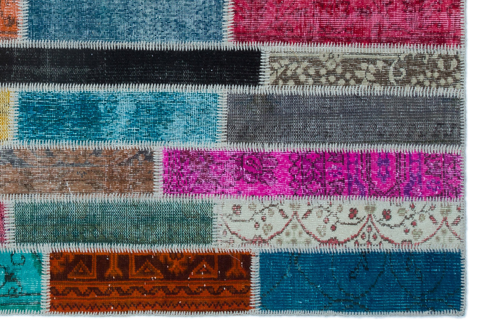 Iskece Beige Patchwork Wool Handmade Area Rug 5'2" x 7'7"