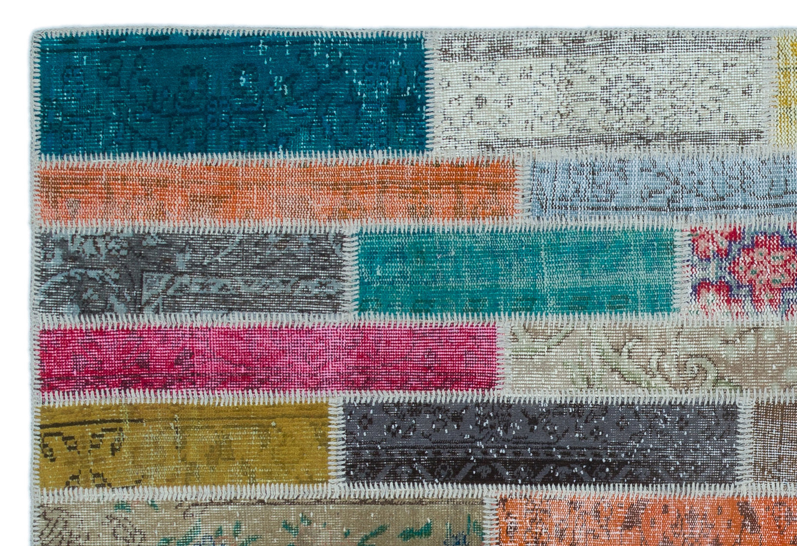 Iskece Beige Patchwork Wool Handmade Area Rug 5'2" x 7'7"