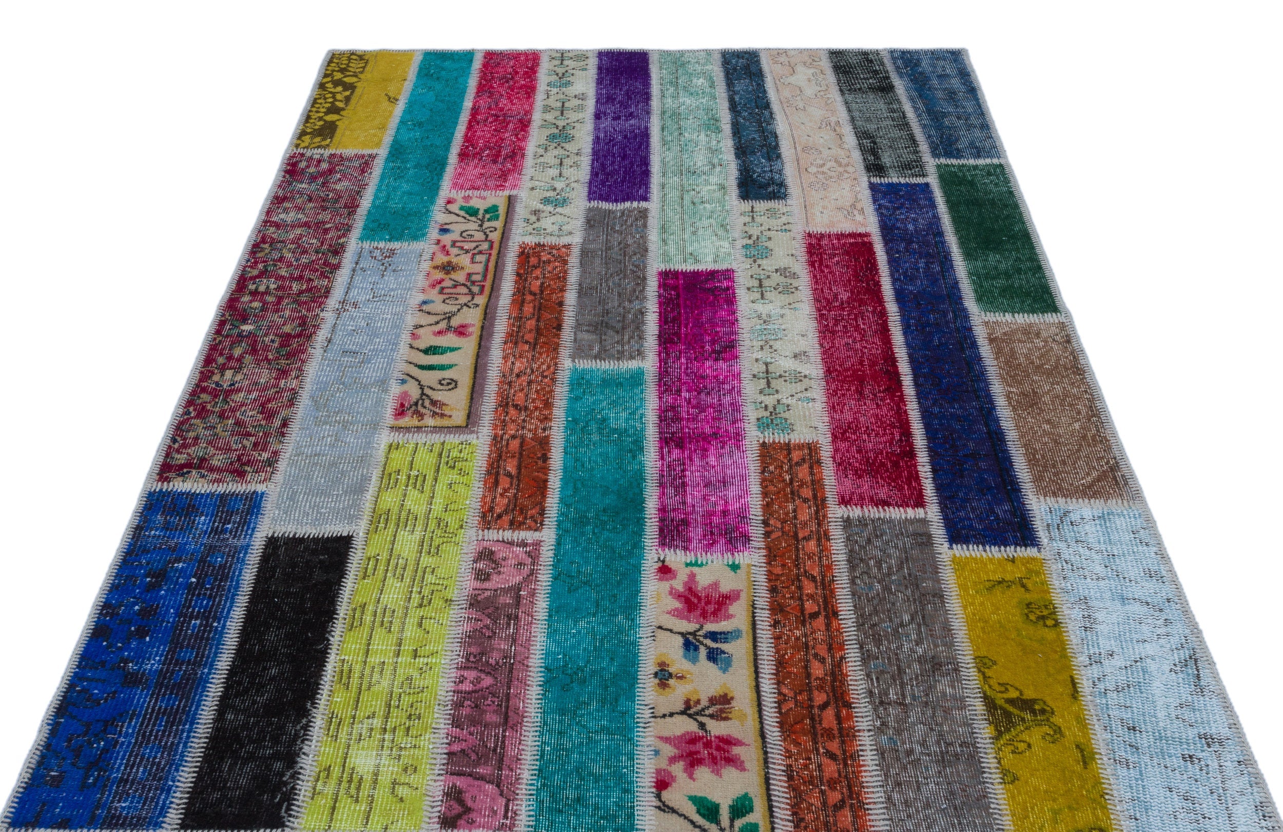 Iskece Beige Patchwork Wool Handmade Area Rug 5'0" x 7'7"