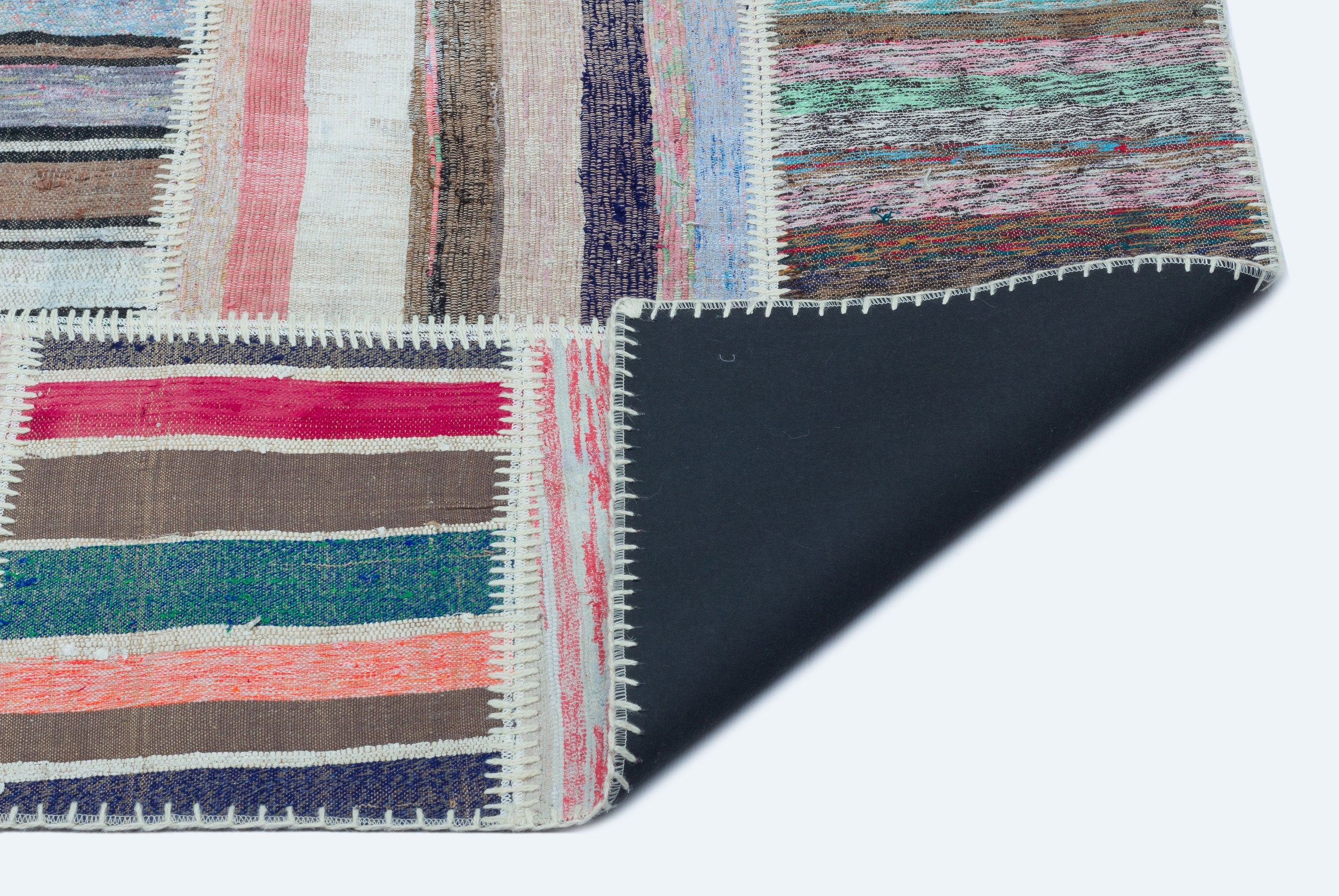 Teselya 25246 Patchwork Striped Wool Handmade Area Rug 5'2" x 7'3"