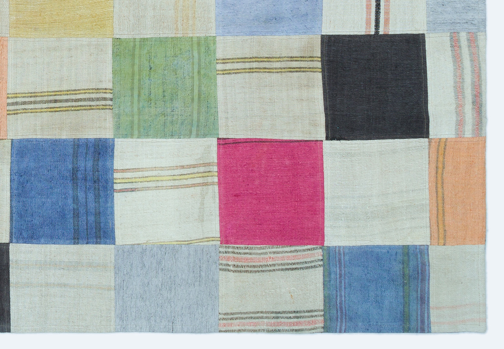 Teselya Beige Patchwork Wool Handmade Area Rug 5'3" x 7'6"