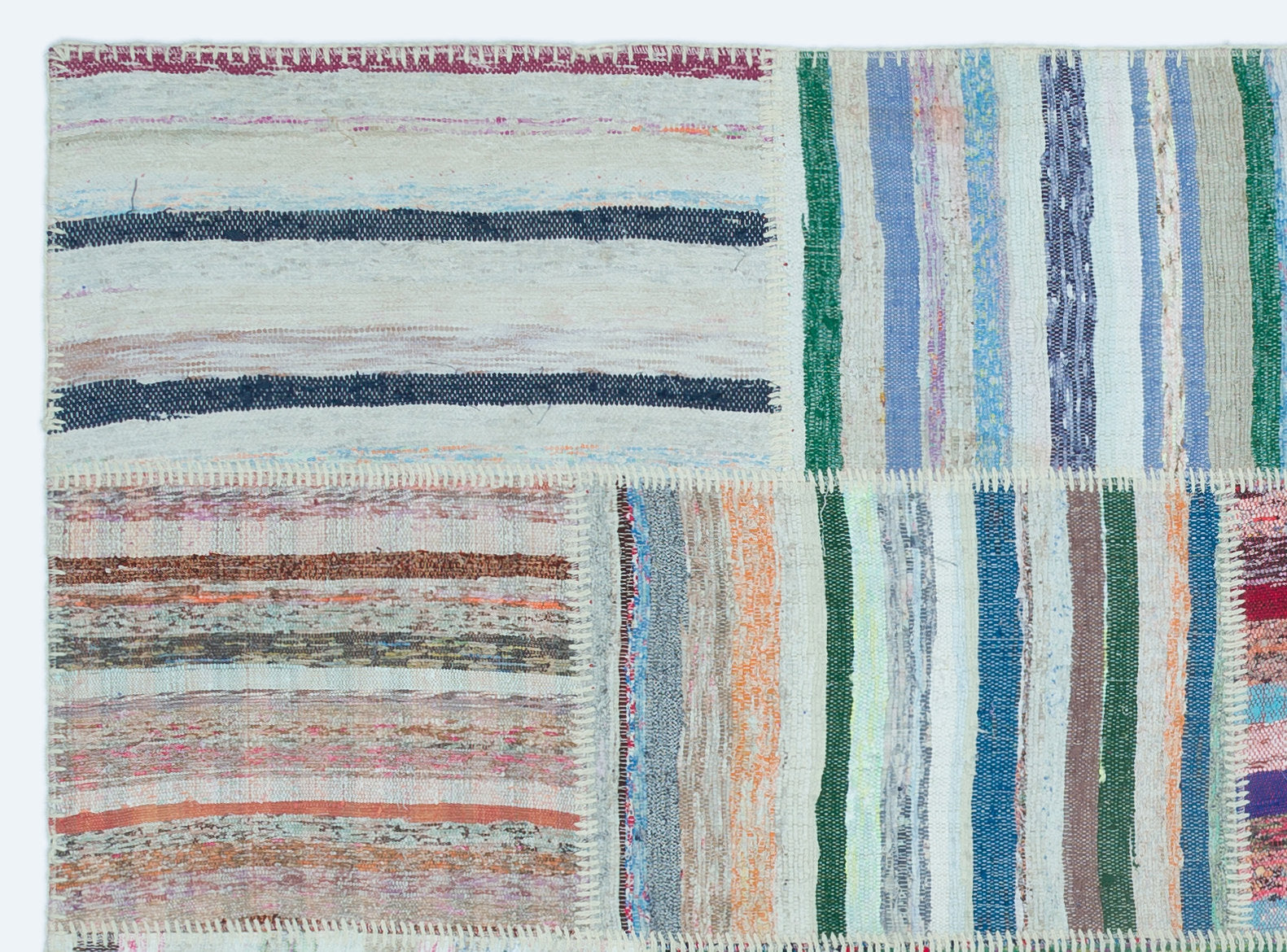 Teselya Beige Striped Wool Handmade Area Rug 5'3" x 7'2"