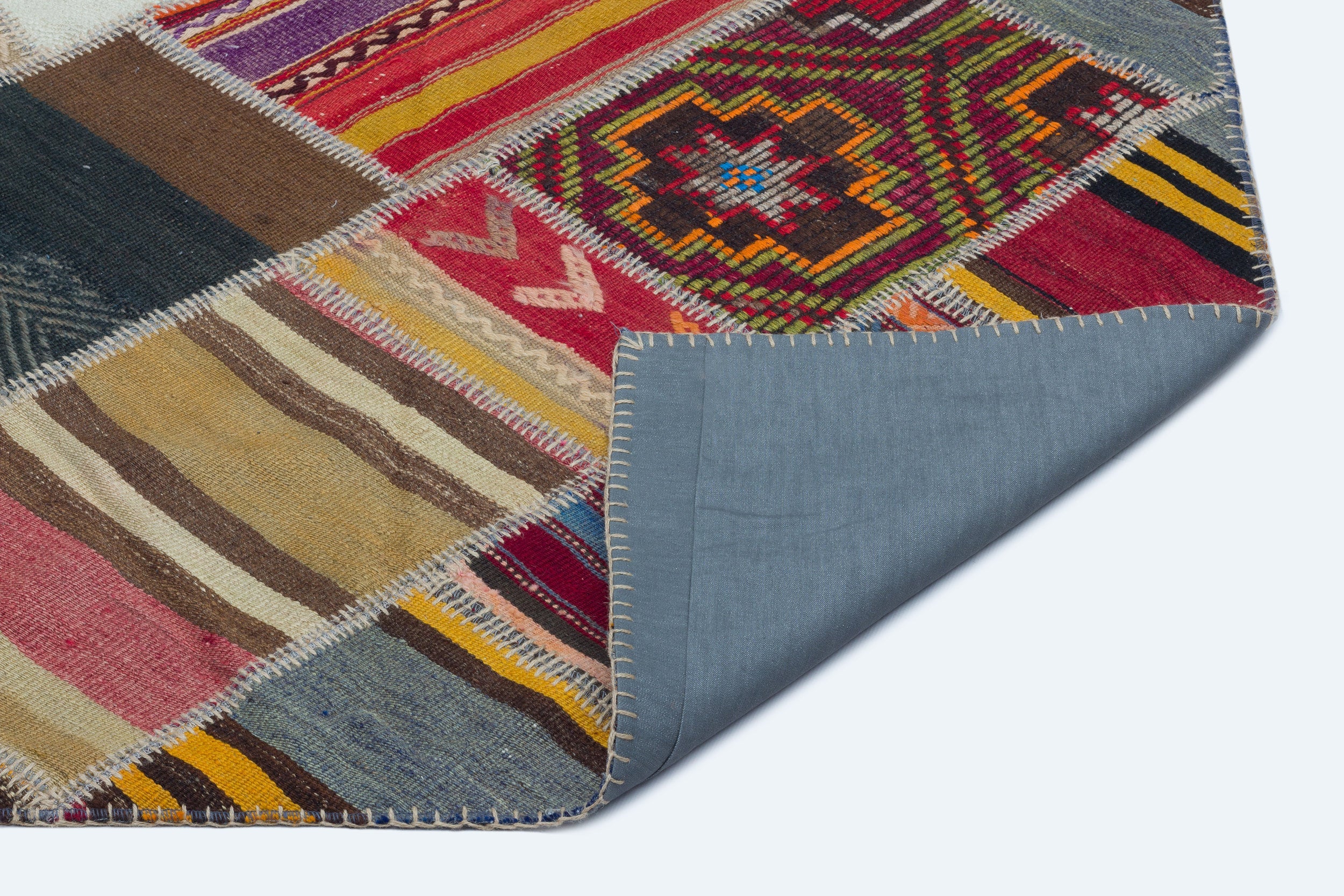 Teselya 25282 Patchwork Vintage Wool Handmade Area Rug 5'2" x 7'7"