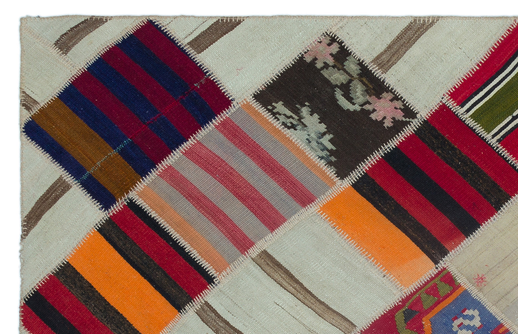 Teselya Beige Vintage Wool Handmade Area Rug 5'1" x 7'10"