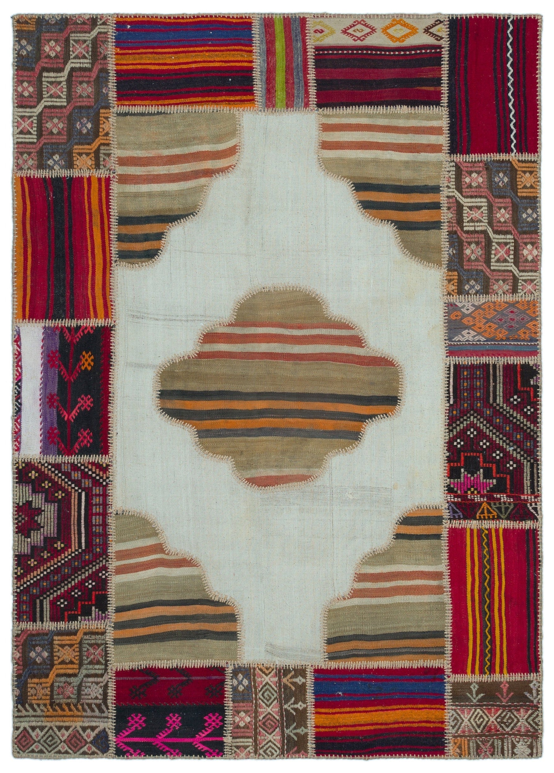 Teselya Beige Vintage Wool Handmade Area Rug 5'3" x 7'5"