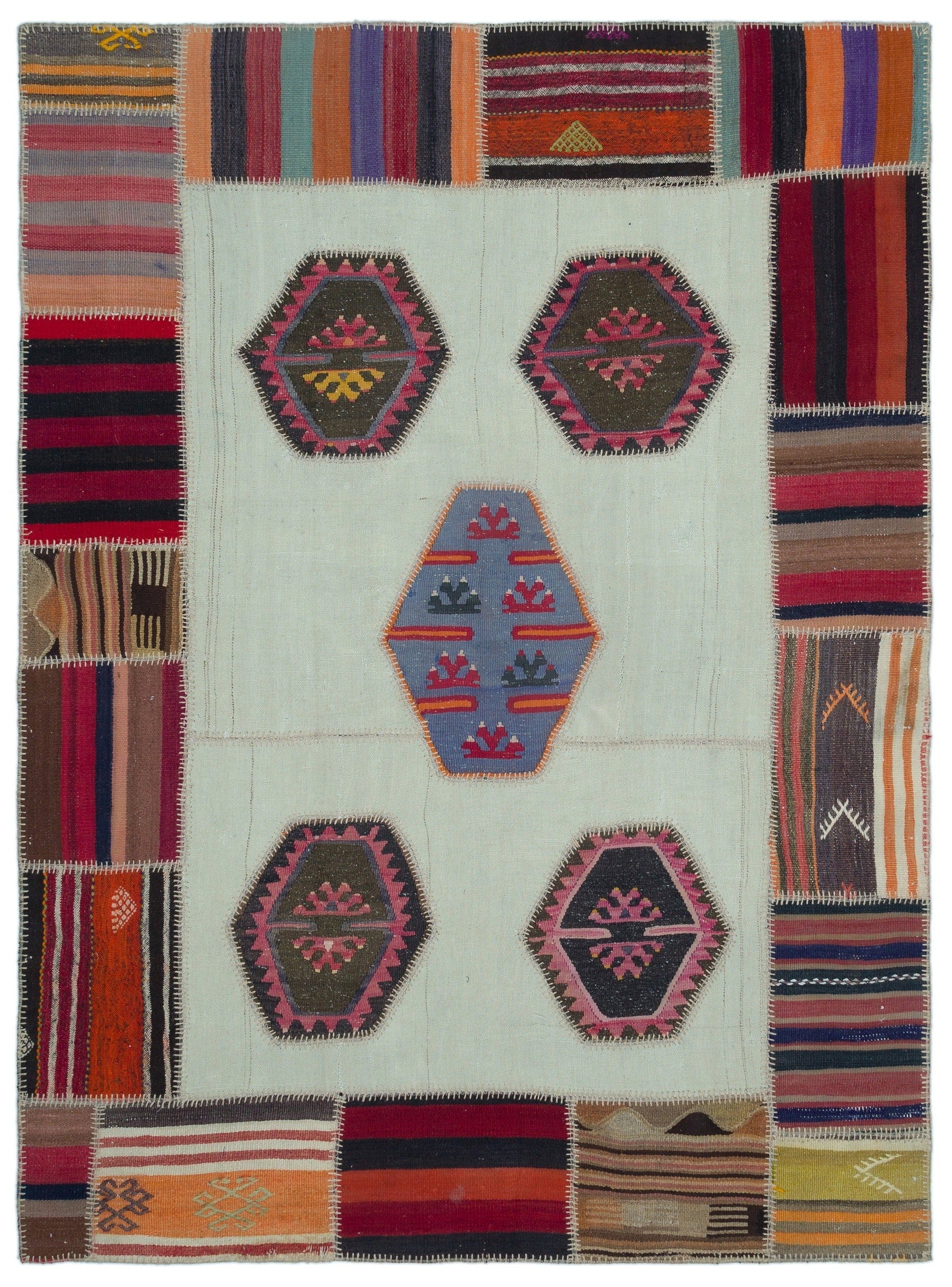Teselya Beige Vintage Wool Handmade Area Rug 5'5" x 7'5"