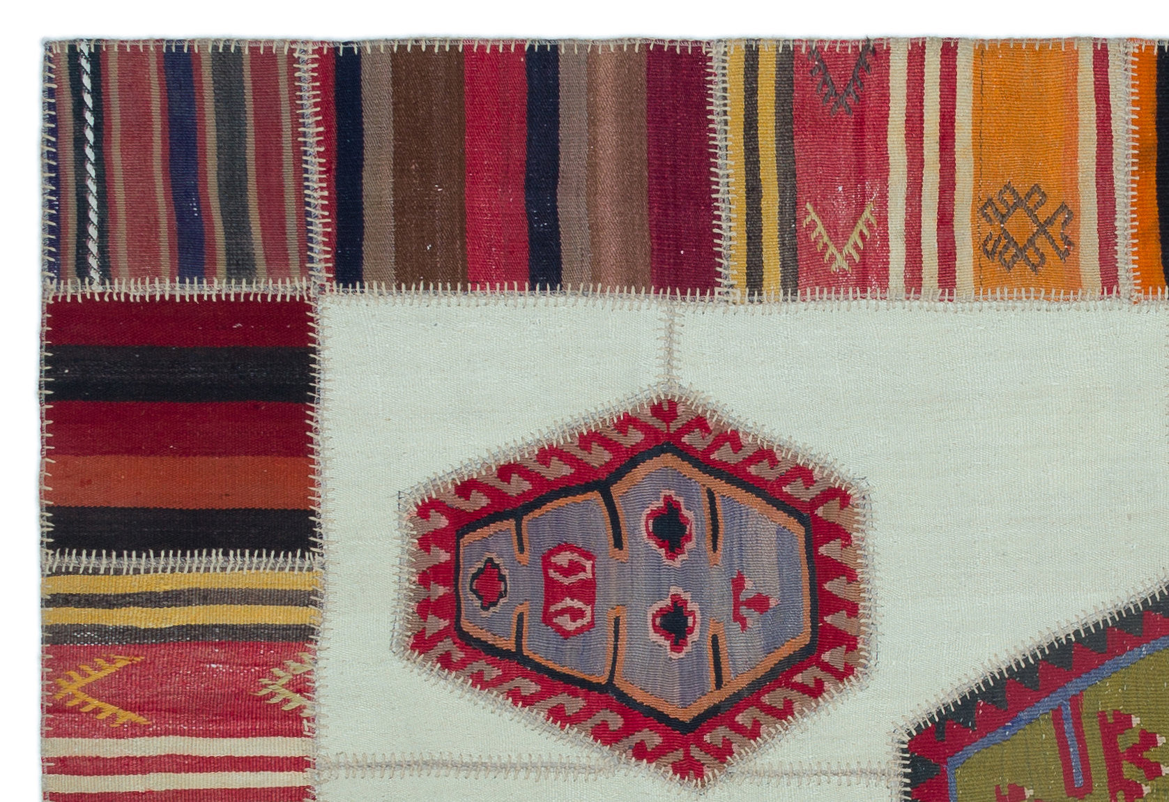 Teselya 25305 Patchwork Vintage Wool Handmade Area Rug 5'2" x 7'8"