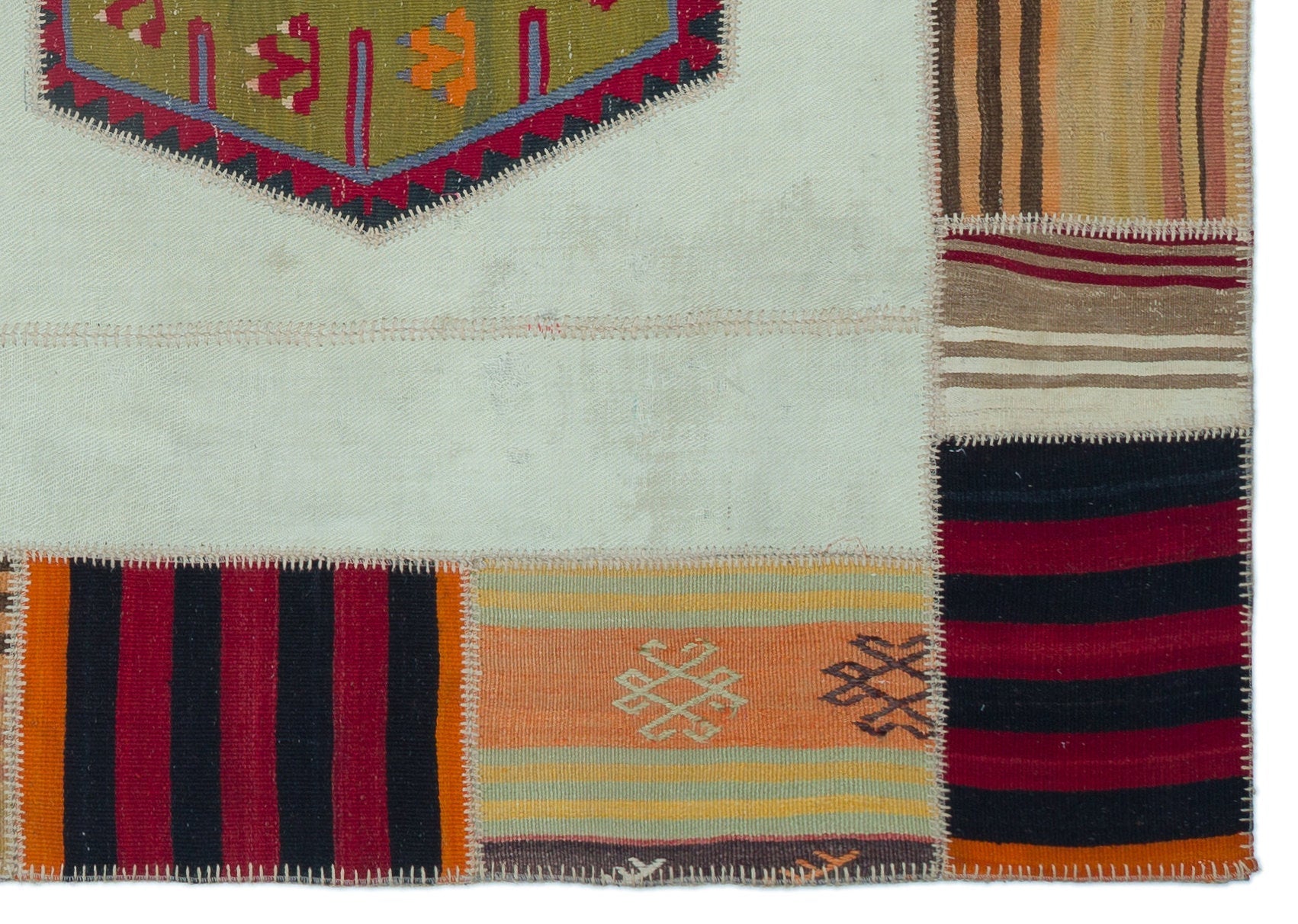 Teselya Beige Vintage Wool Handmade Area Rug 5'6" x 7'9"