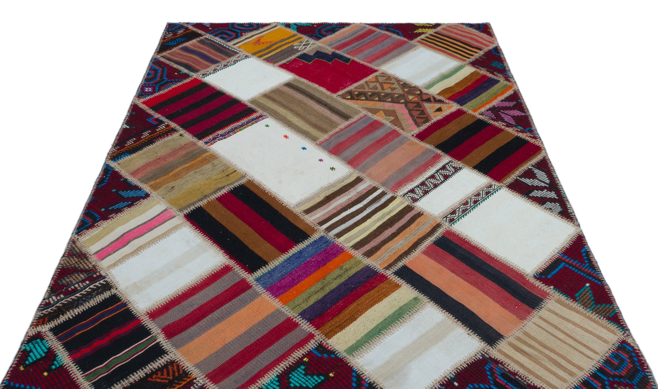 Teselya 25307 Patchwork Vintage Wool Handmade Area Rug 5'3" x 7'5"
