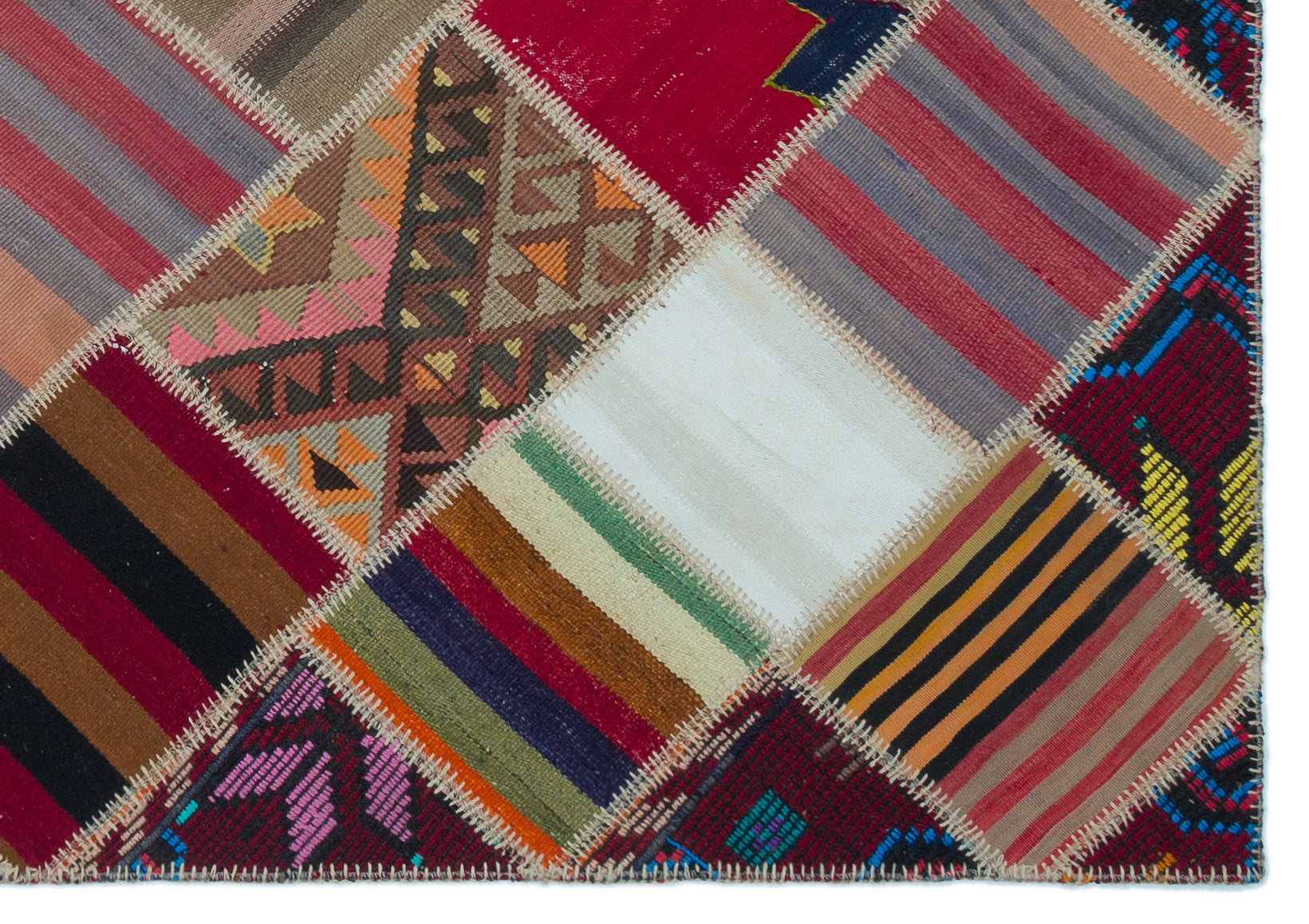 Teselya 25307 Patchwork Vintage Wool Handmade Area Rug 5'3" x 7'5"