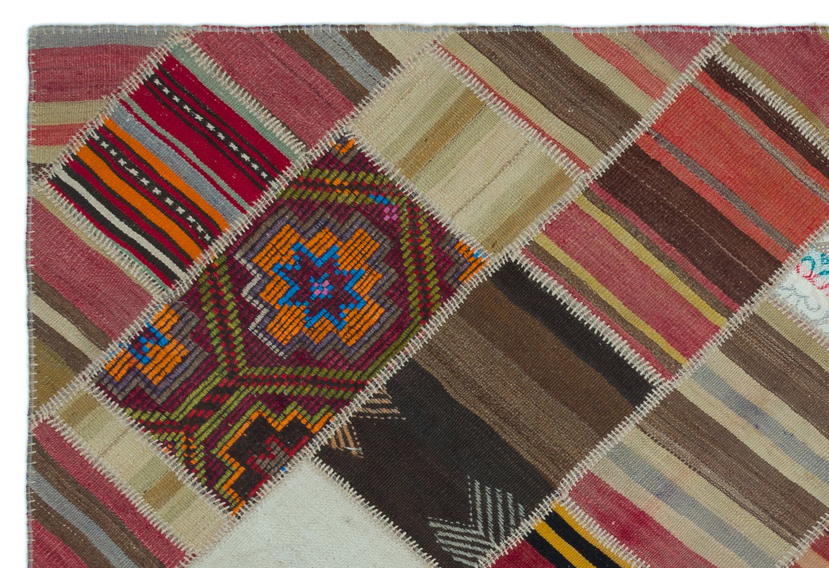 Teselya Red Vintage Wool Handmade Area Rug 5'2" x 7'6"
