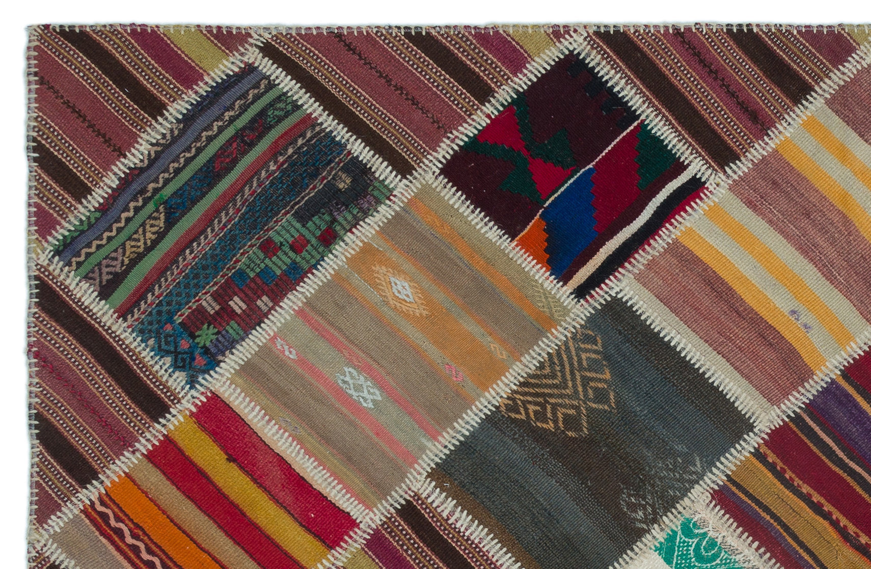 Teselya 25313 Patchwork Vintage Wool Handmade Area Rug 5'1" x 7'10"