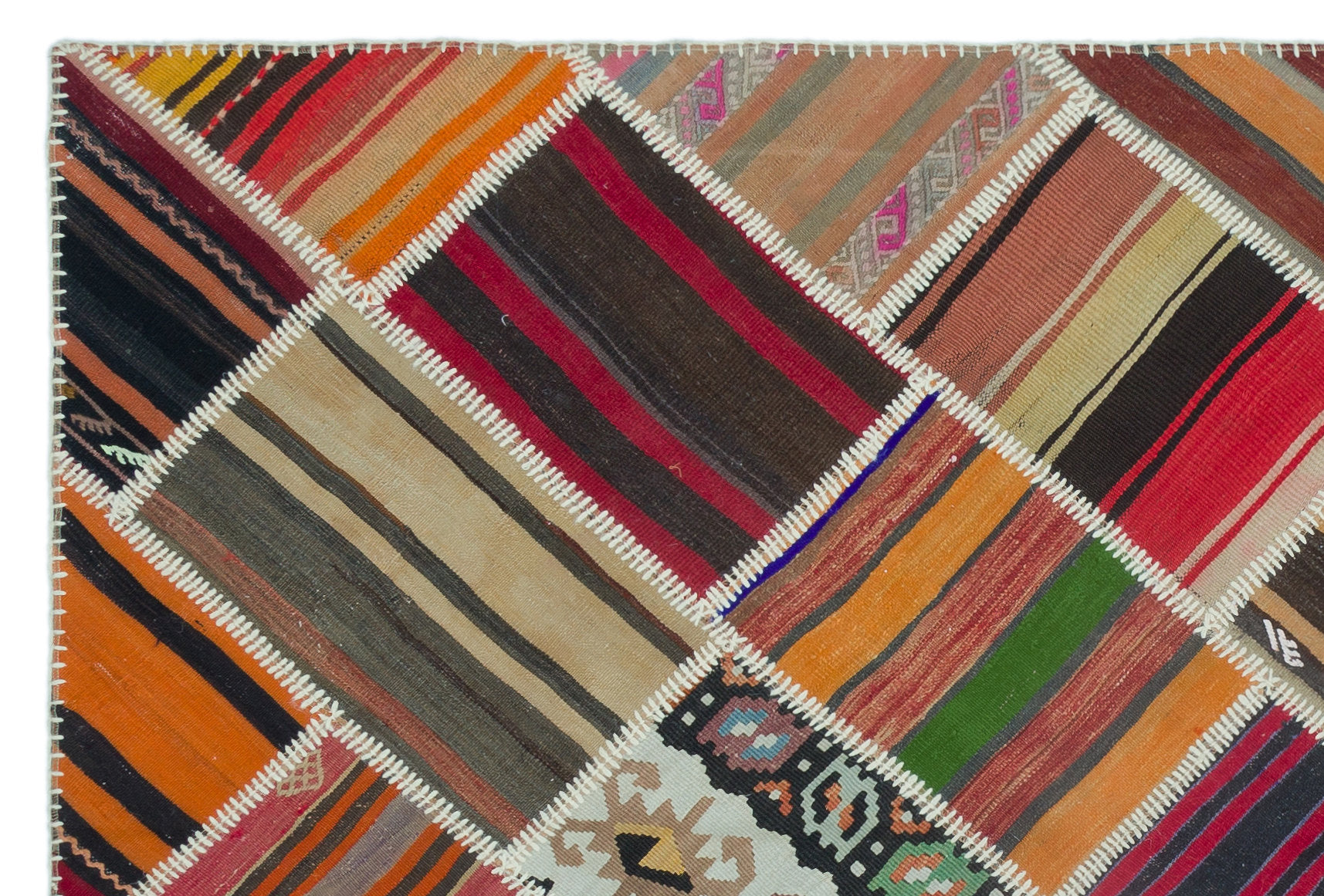 Teselya 25327 Patchwork Vintage Wool Handmade Area Rug 5'3" x 7'9"