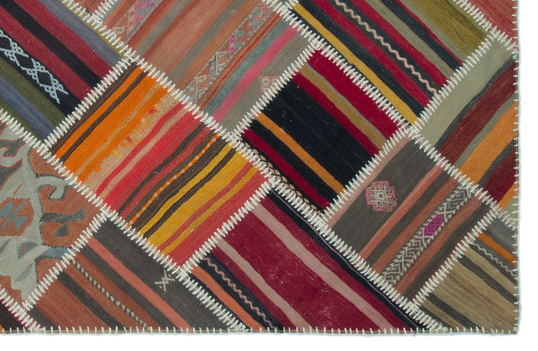 Teselya 25338 Red Vintage Wool Handmade Area Rug 5'2" x 7'10"