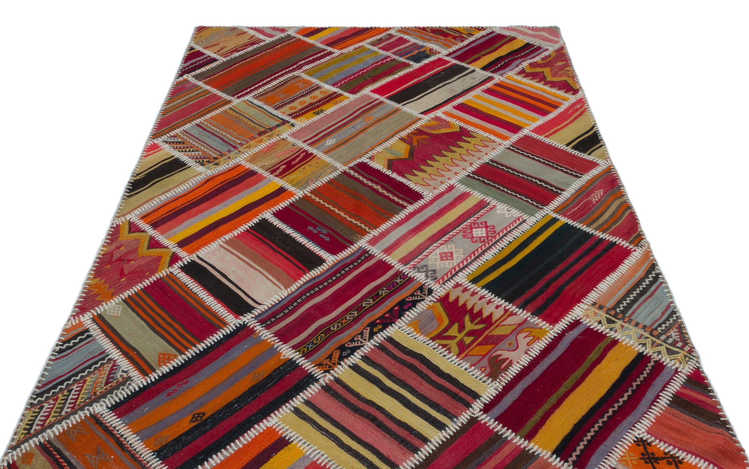 Teselya Red Vintage Wool Handmade Area Rug 5'2" x 7'9"