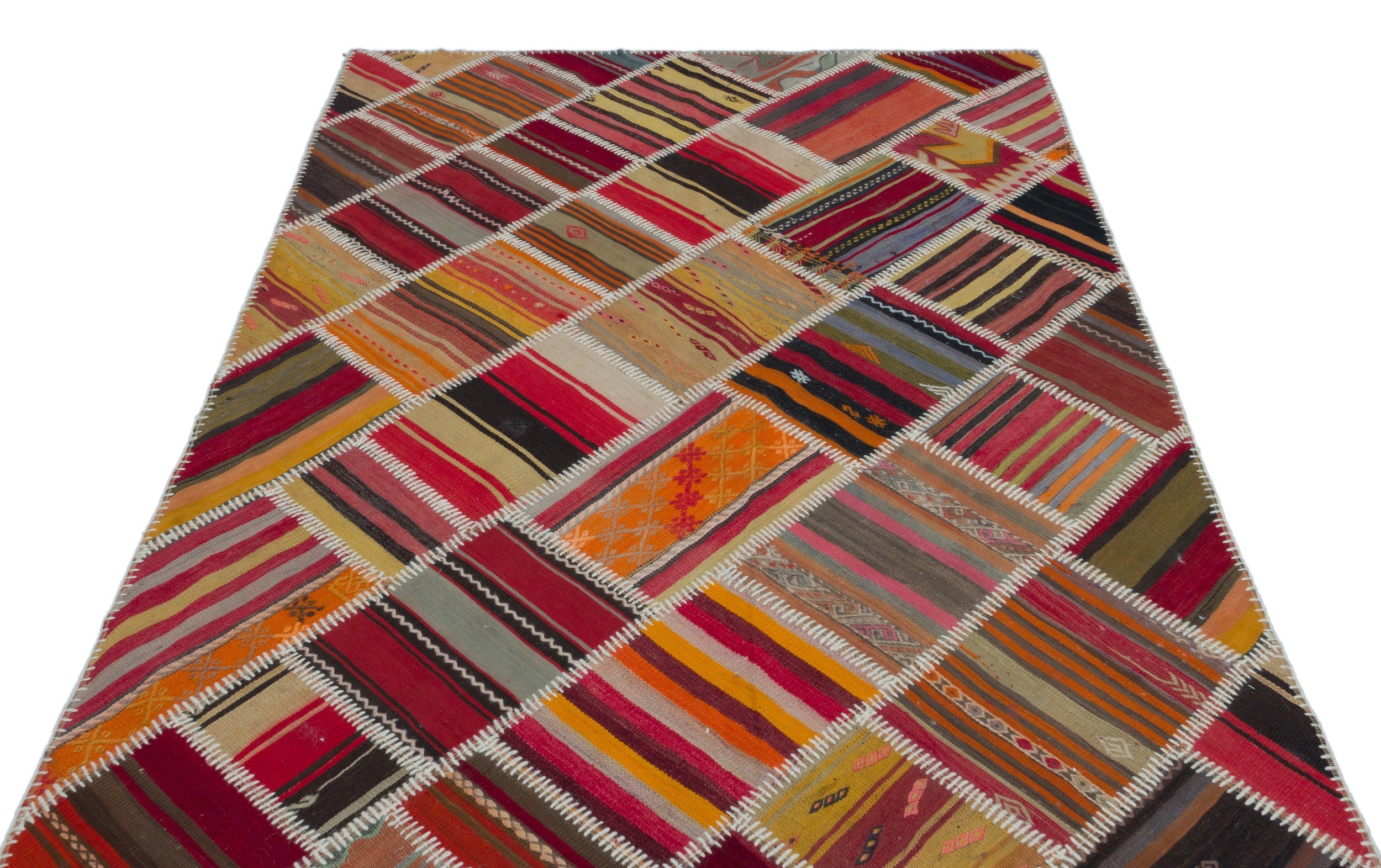 Teselya 25357 Patchwork Vintage Wool Handmade Area Rug 5'1" x 7'10"