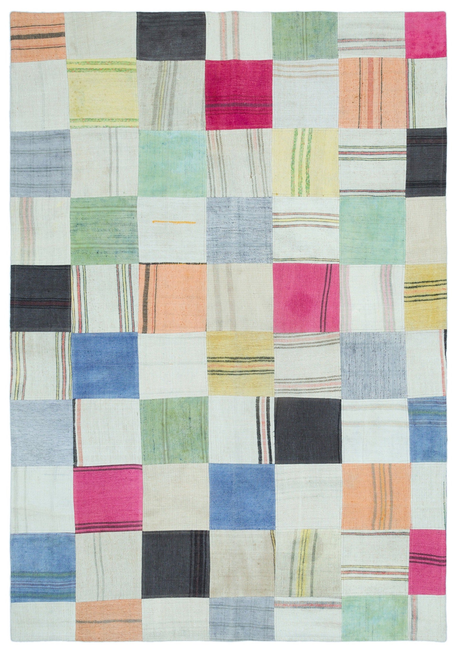 Teselya Beige Patchwork Wool Handmade Area Rug 5'2" x 7'6"