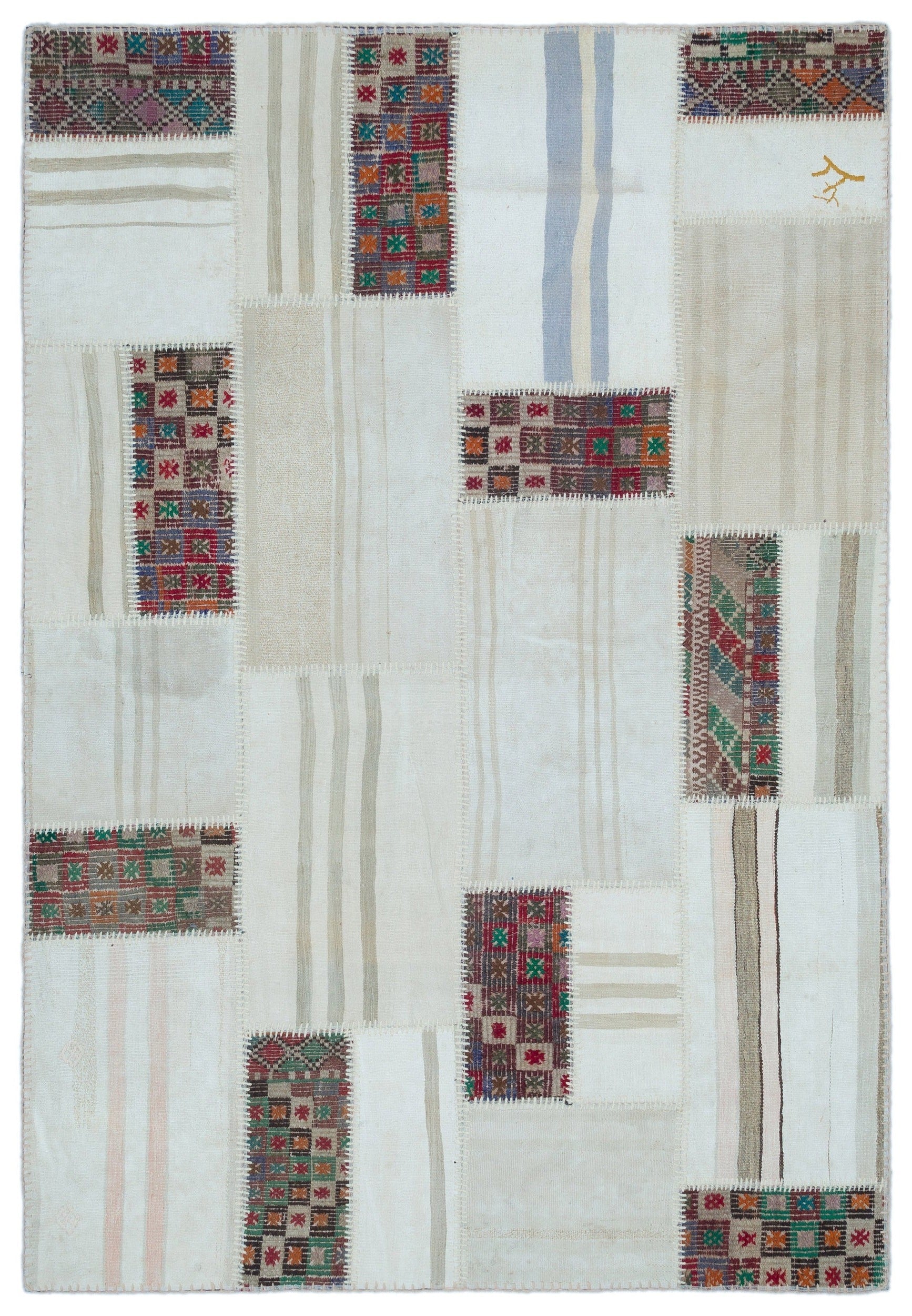 Teselya 25519 Beige Patchwork Wool Handmade Area Rug 5'3" x 7'8"
