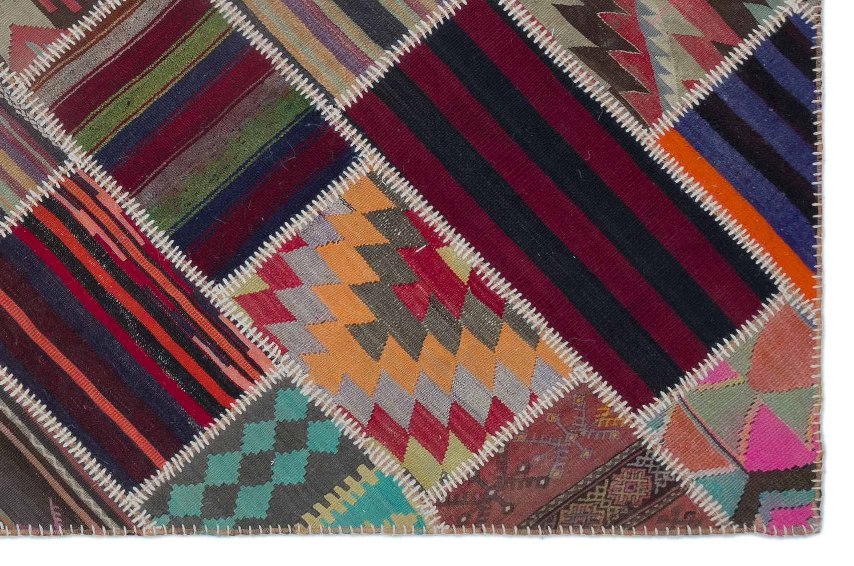 Teselya Red Vintage Wool Handmade Area Rug 5'1" x 7'9"