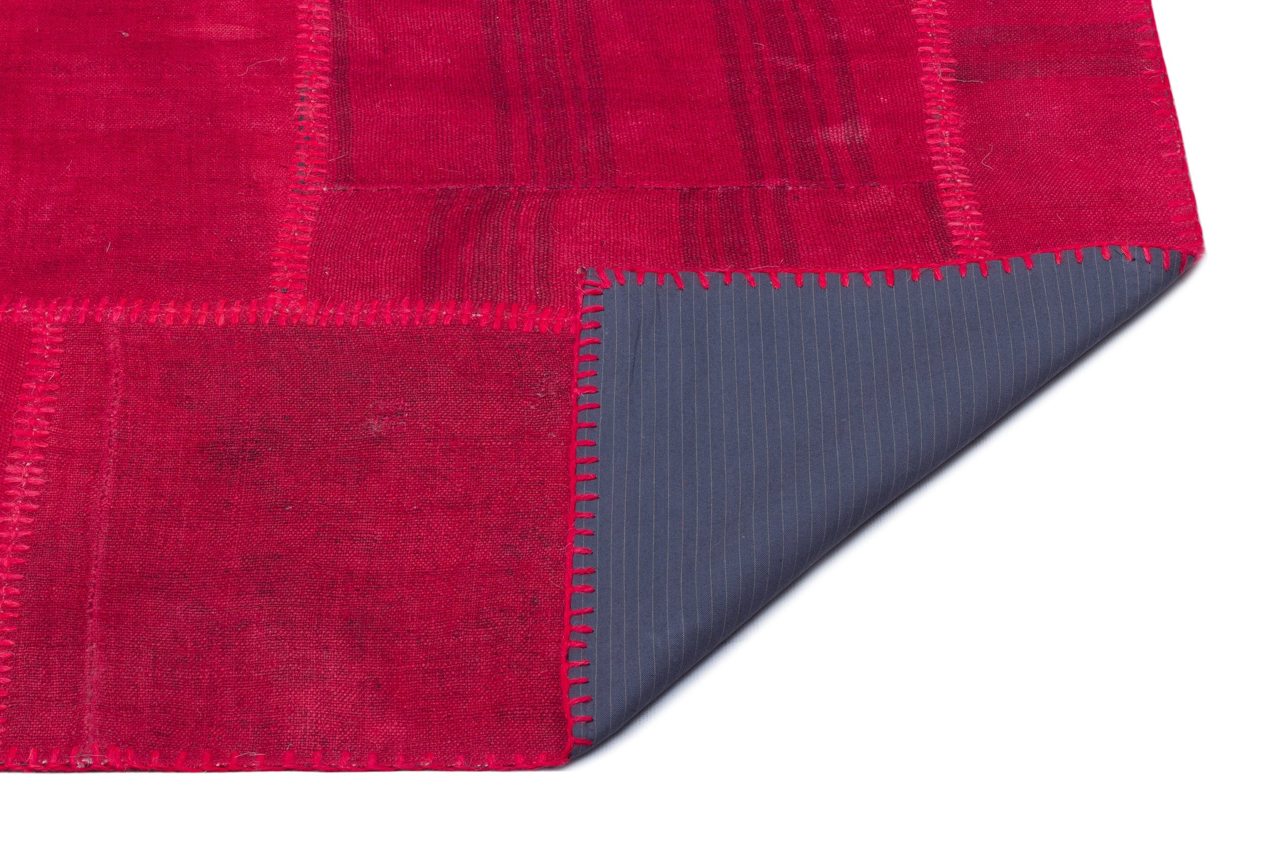 Teselya Pink Patchwork Wool Handmade Area Rug 5'1" x 7'5"