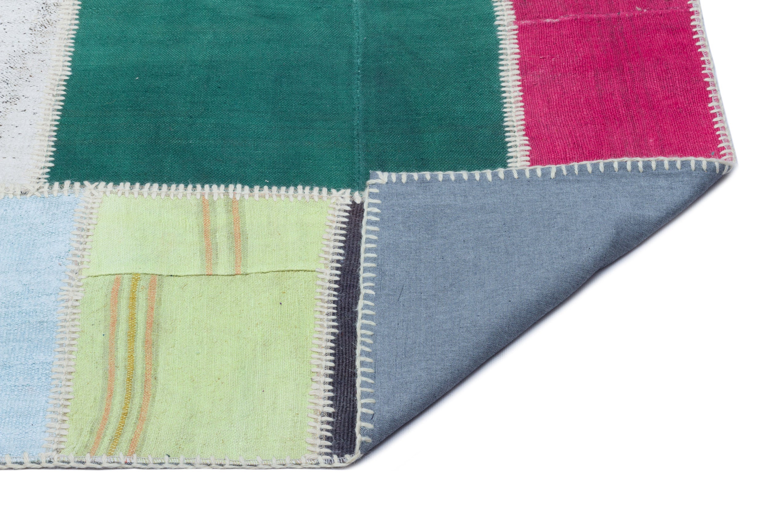 Teselya Red Patchwork Wool Handmade Area Rug 5'1" x 7'5"