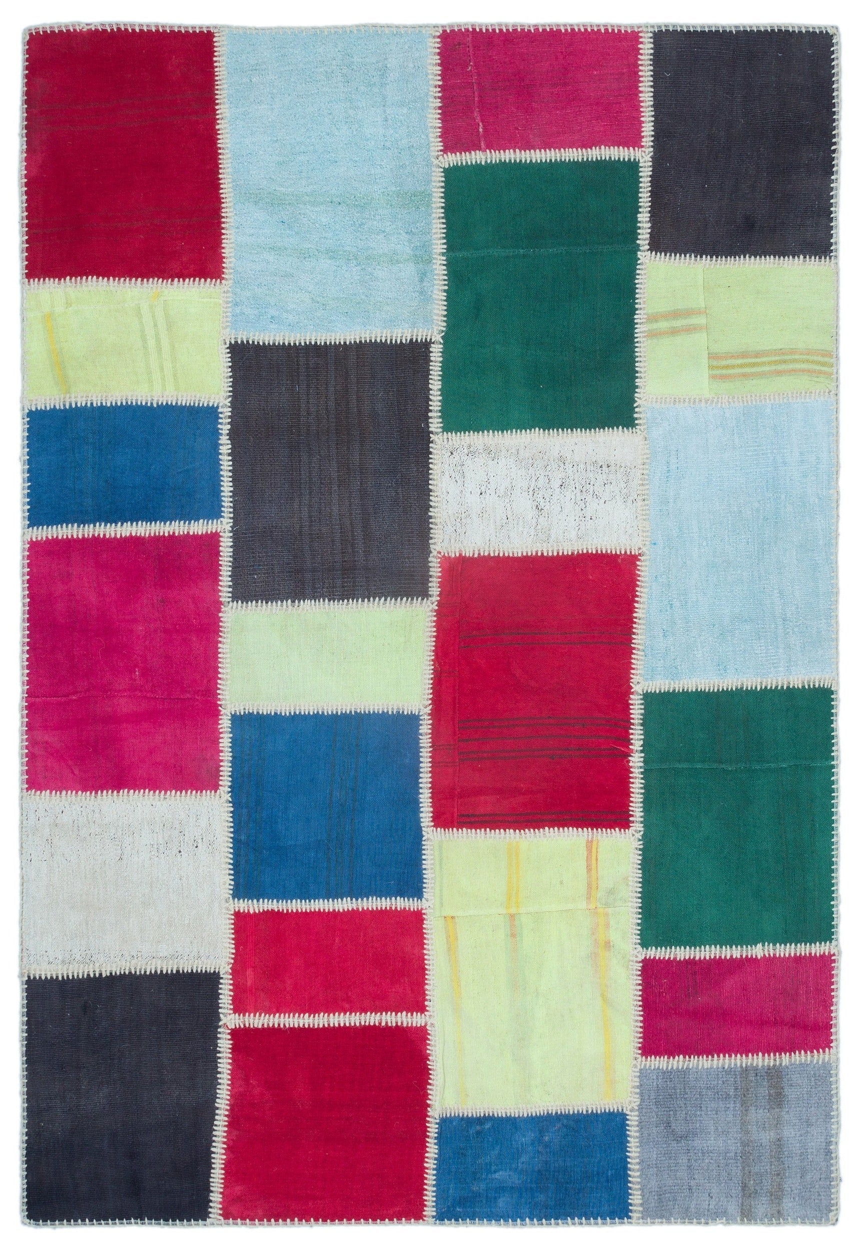 Teselya Red Patchwork Wool Handmade Area Rug 5'1" x 7'5"