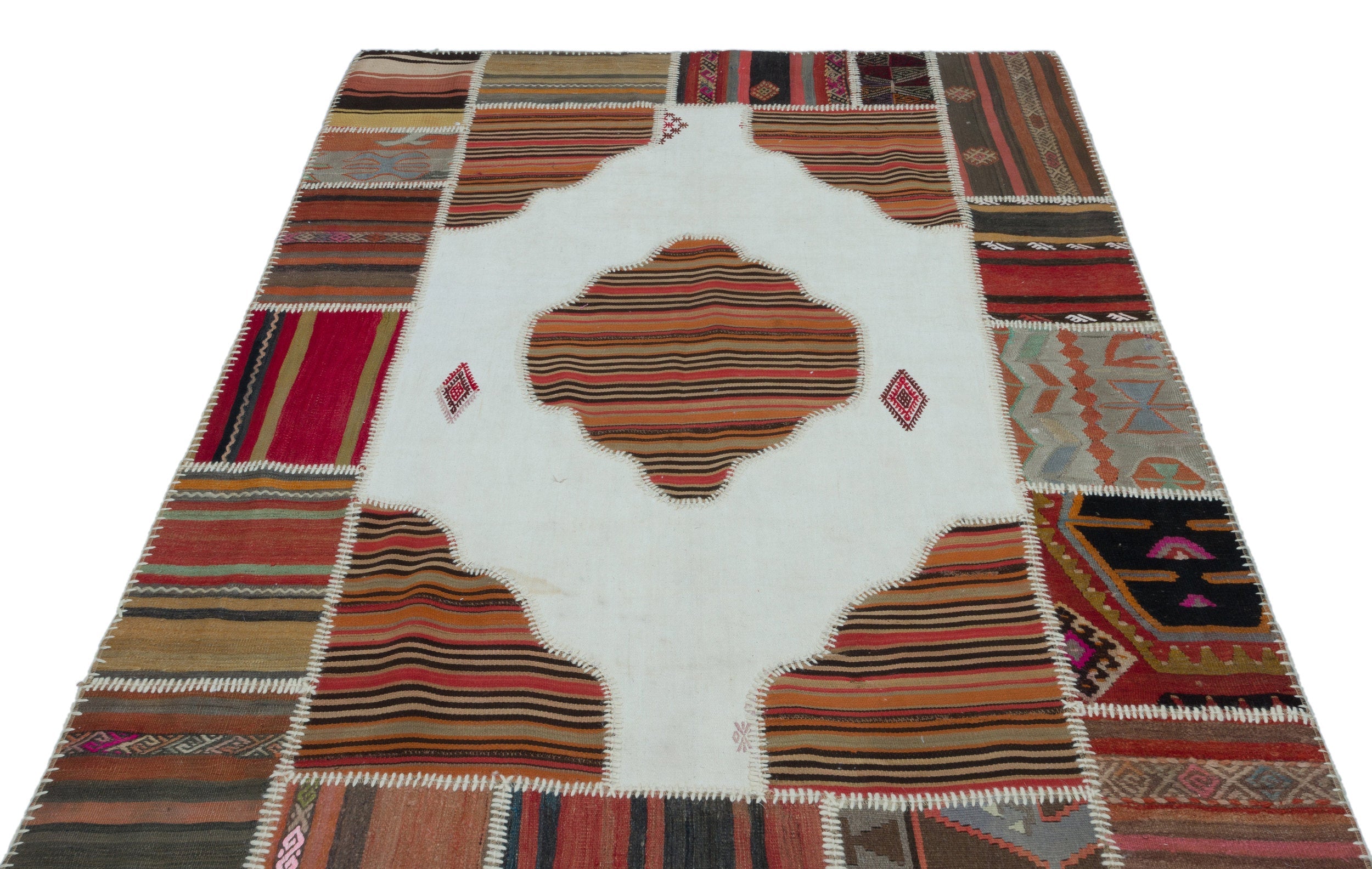 Teselya Beige Vintage Wool Handmade Area Rug 5'1" x 7'7"