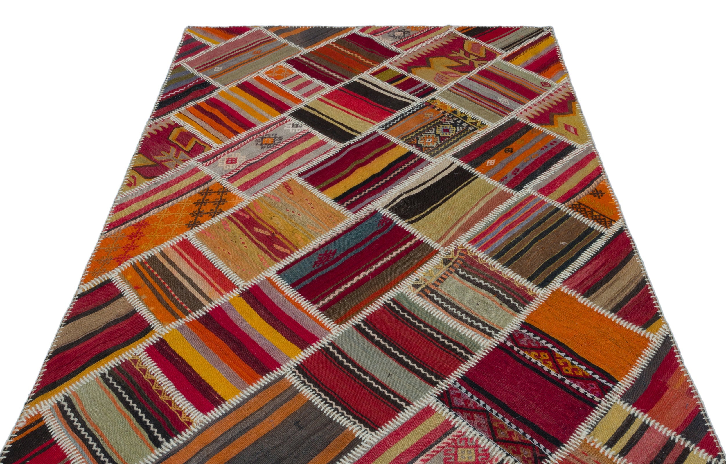 Teselya Red Vintage Wool Handmade Area Rug 5'1" x 7'8"