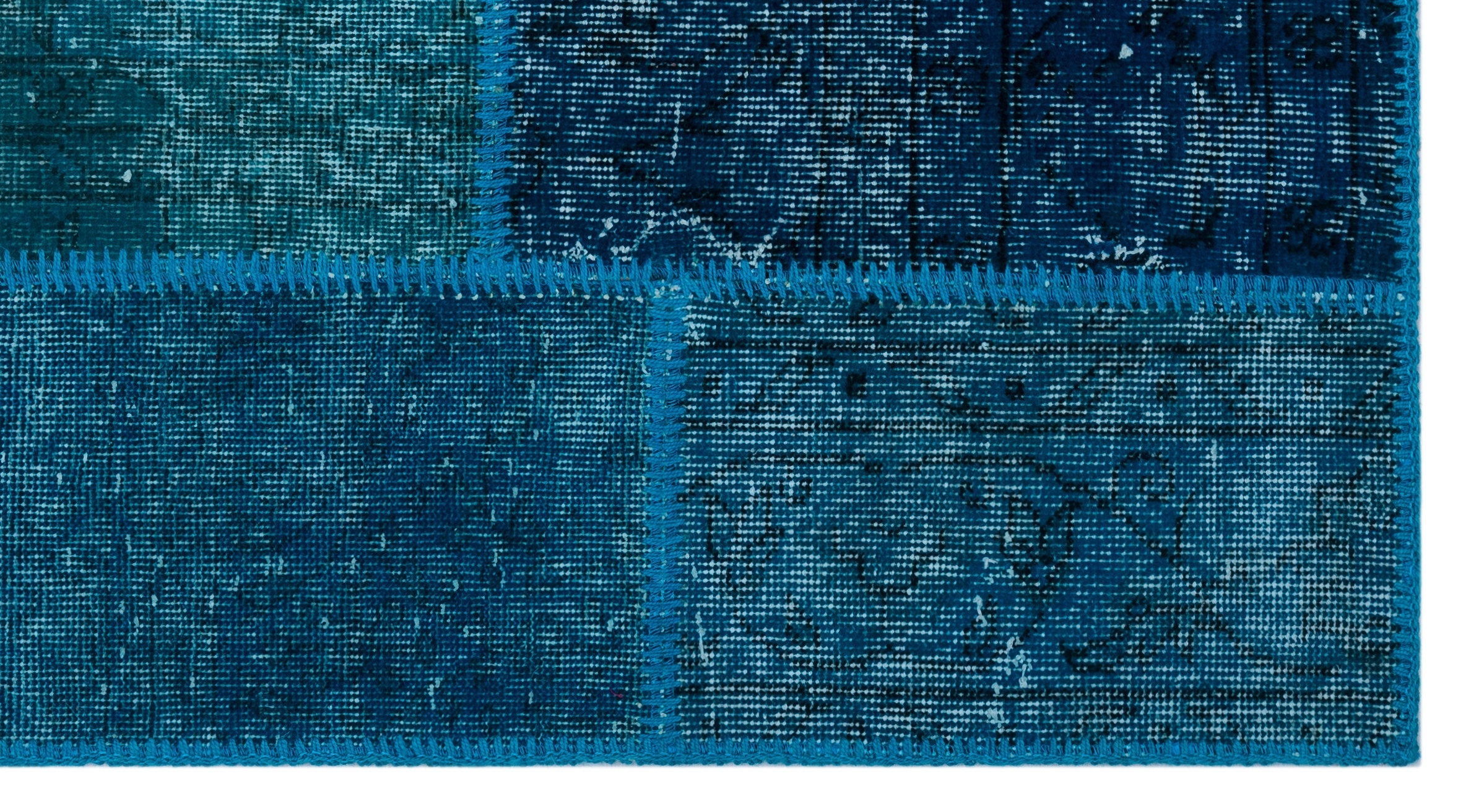 Iskece 25967 Turquoise Patchwork Wool Handmade Area Rug 2'7" x 4'11"