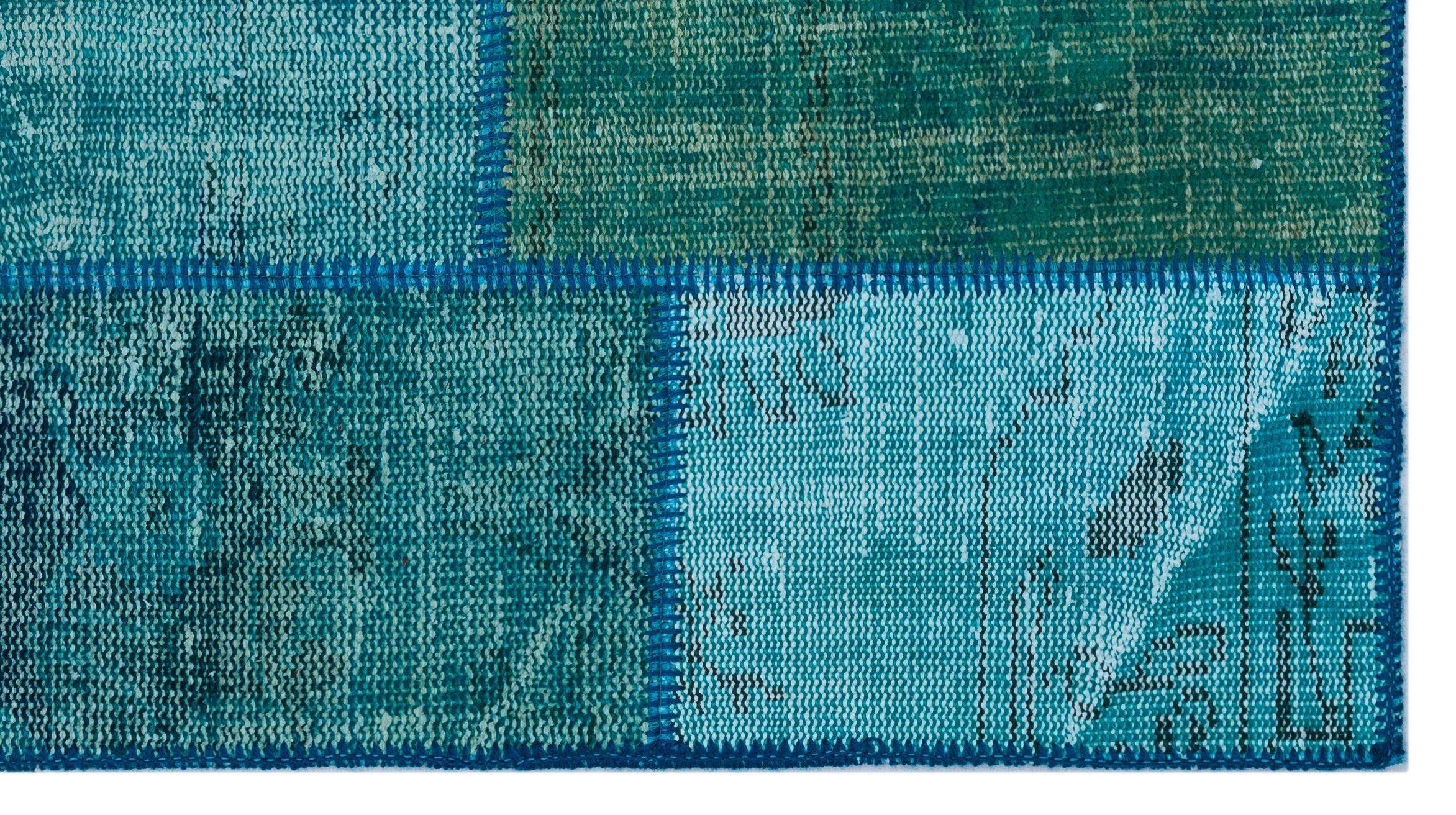Iskece 25968 Turquoise Patchwork Wool Handmade Area Rug 2'7" x 4'11"