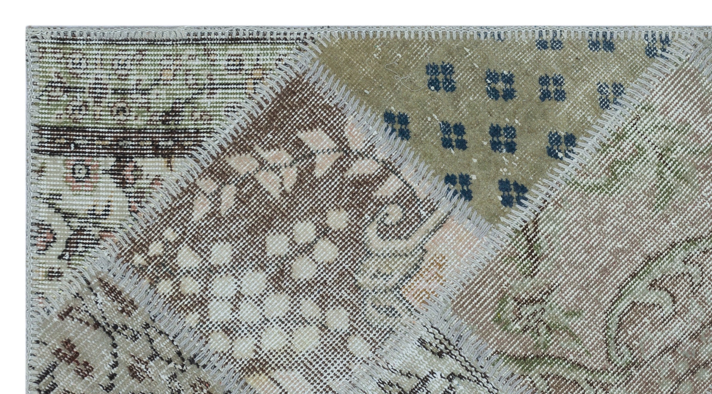 Iskece 26026 Beige Patchwork Wool Handmade Area Rug 2'7" x 4'11"