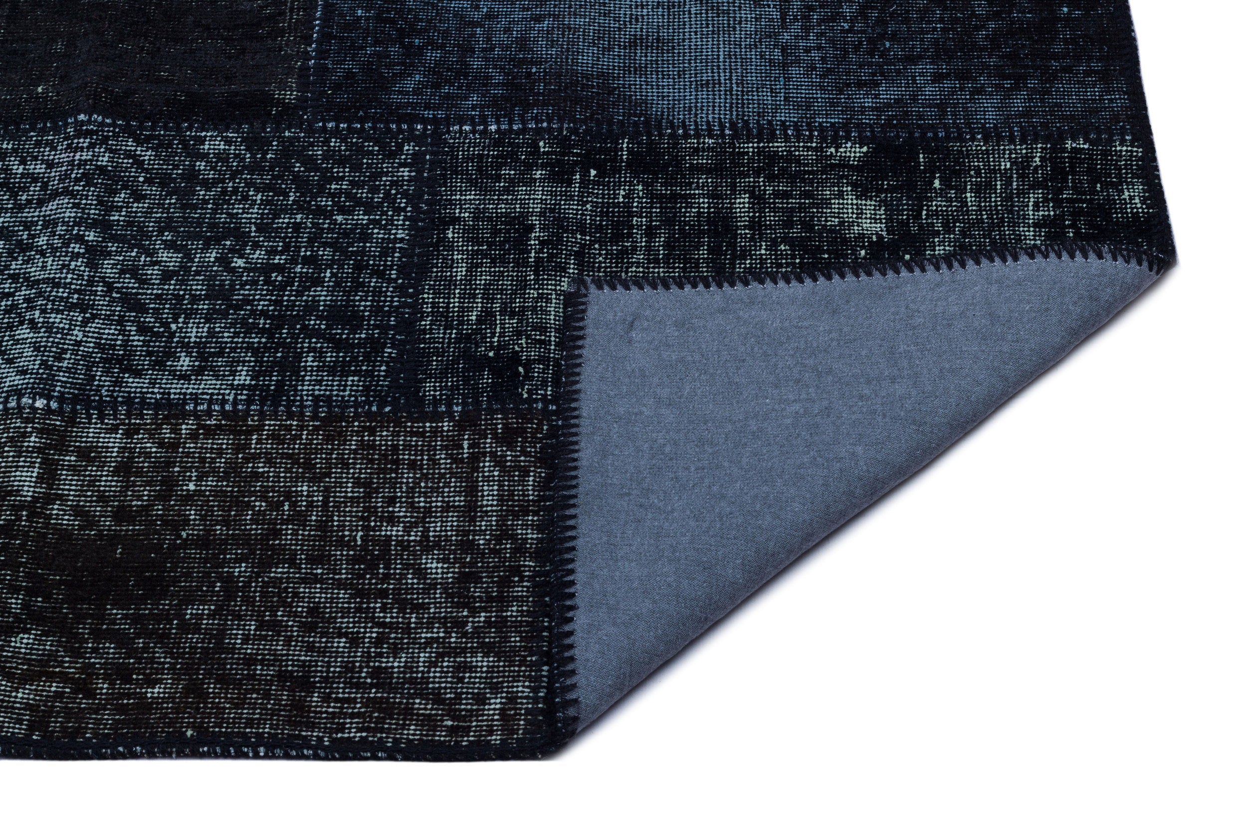 Iskece 26040 Black Patchwork Wool Handmade Area Rug 2'7" x 4'11"